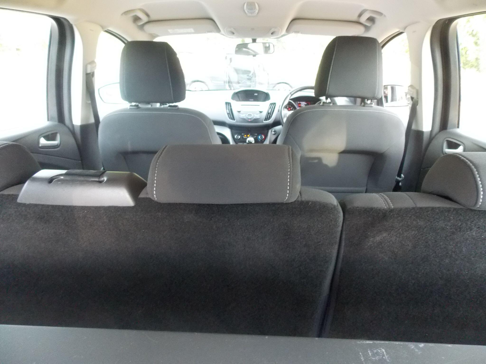 Ford Kuga view 37