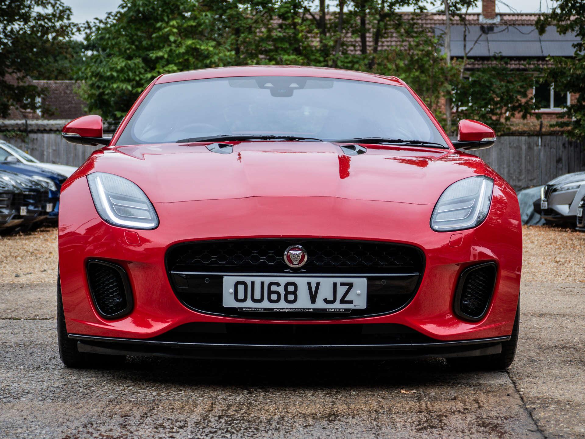 Jaguar F-Type view 8