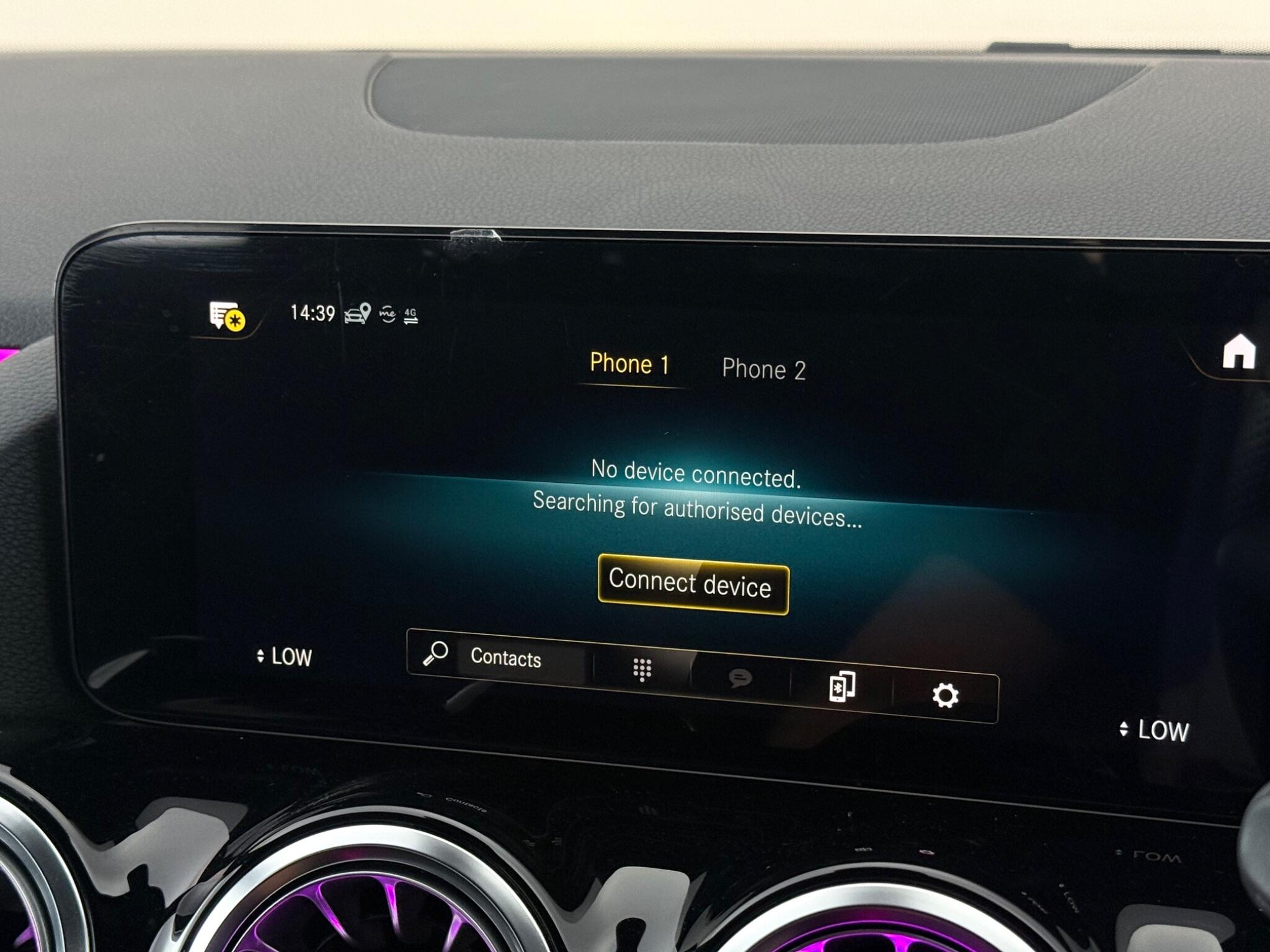 Mercedes-Benz Gla view 26
