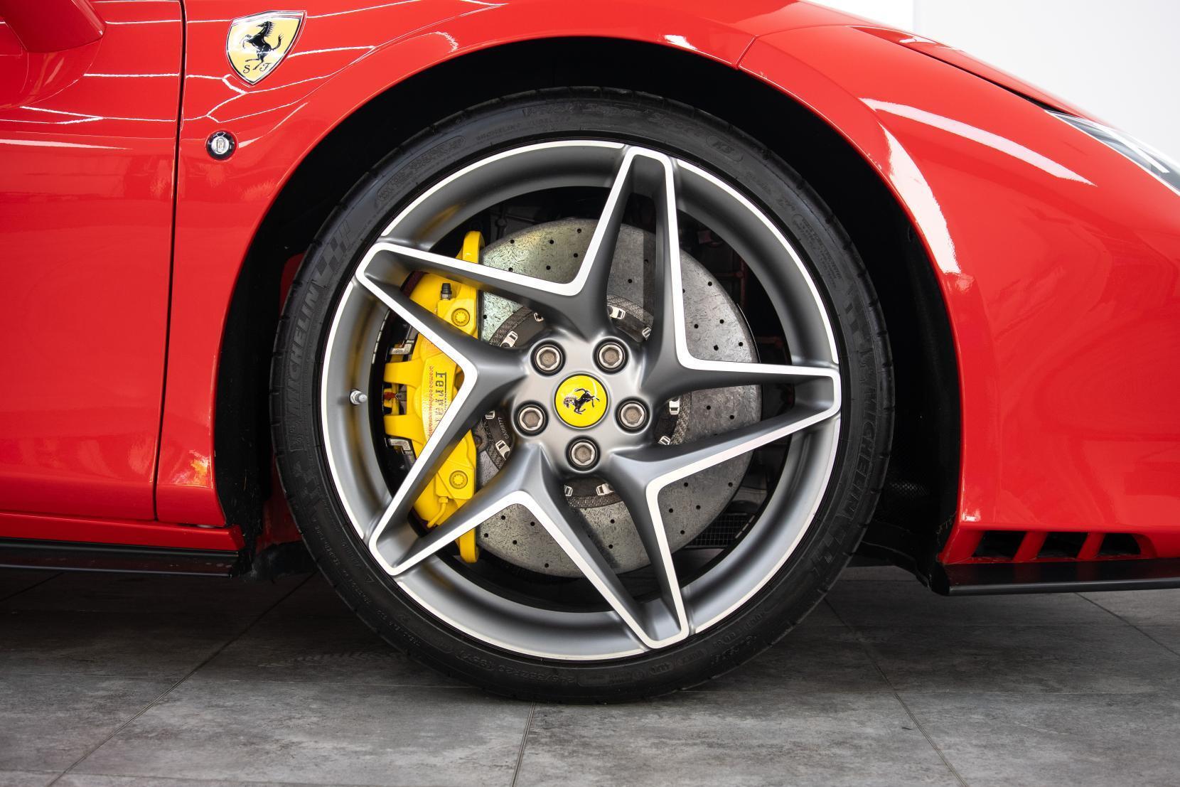 Ferrari F8 Spider view 6