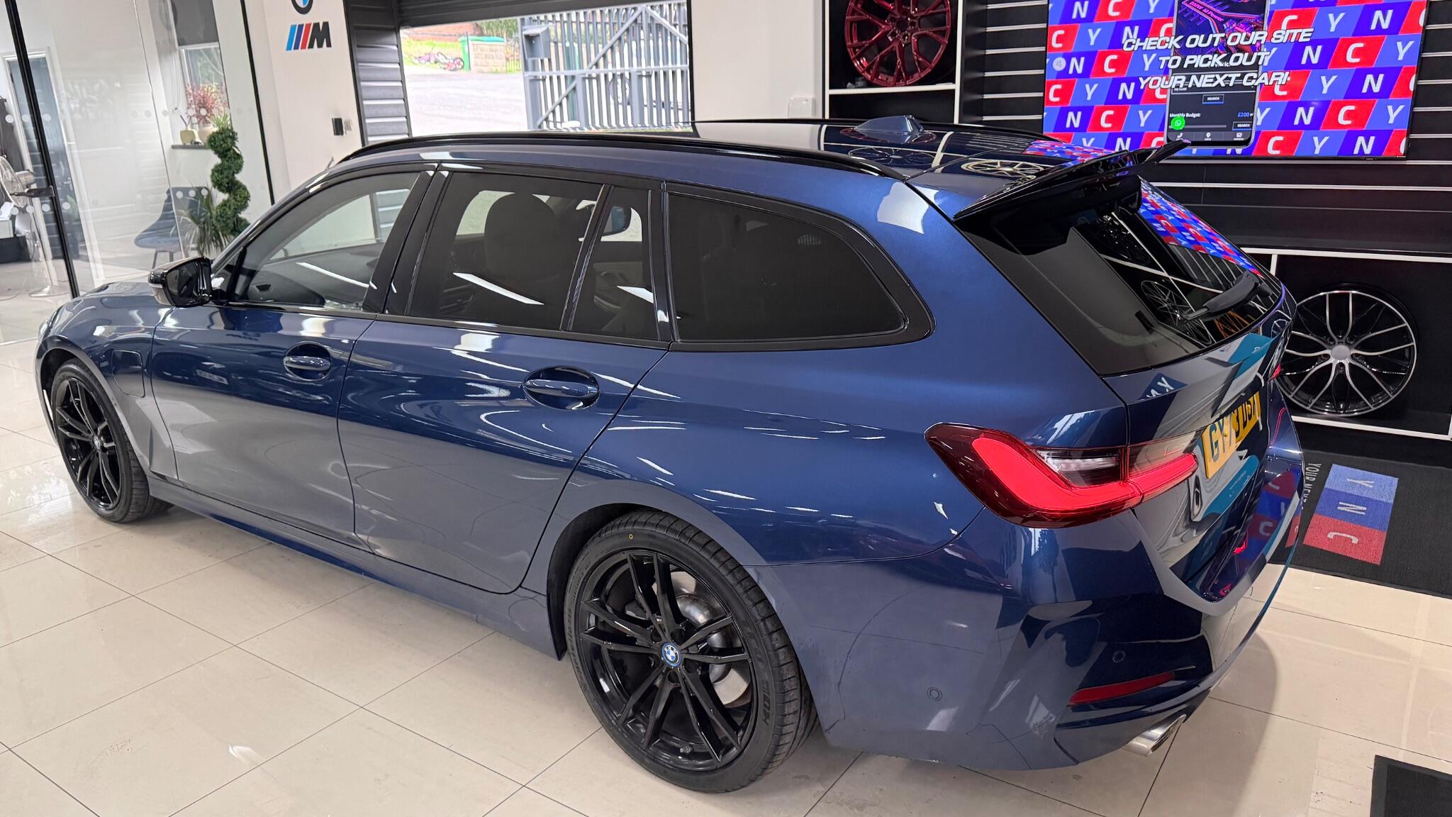 BMW 3 Series view 41