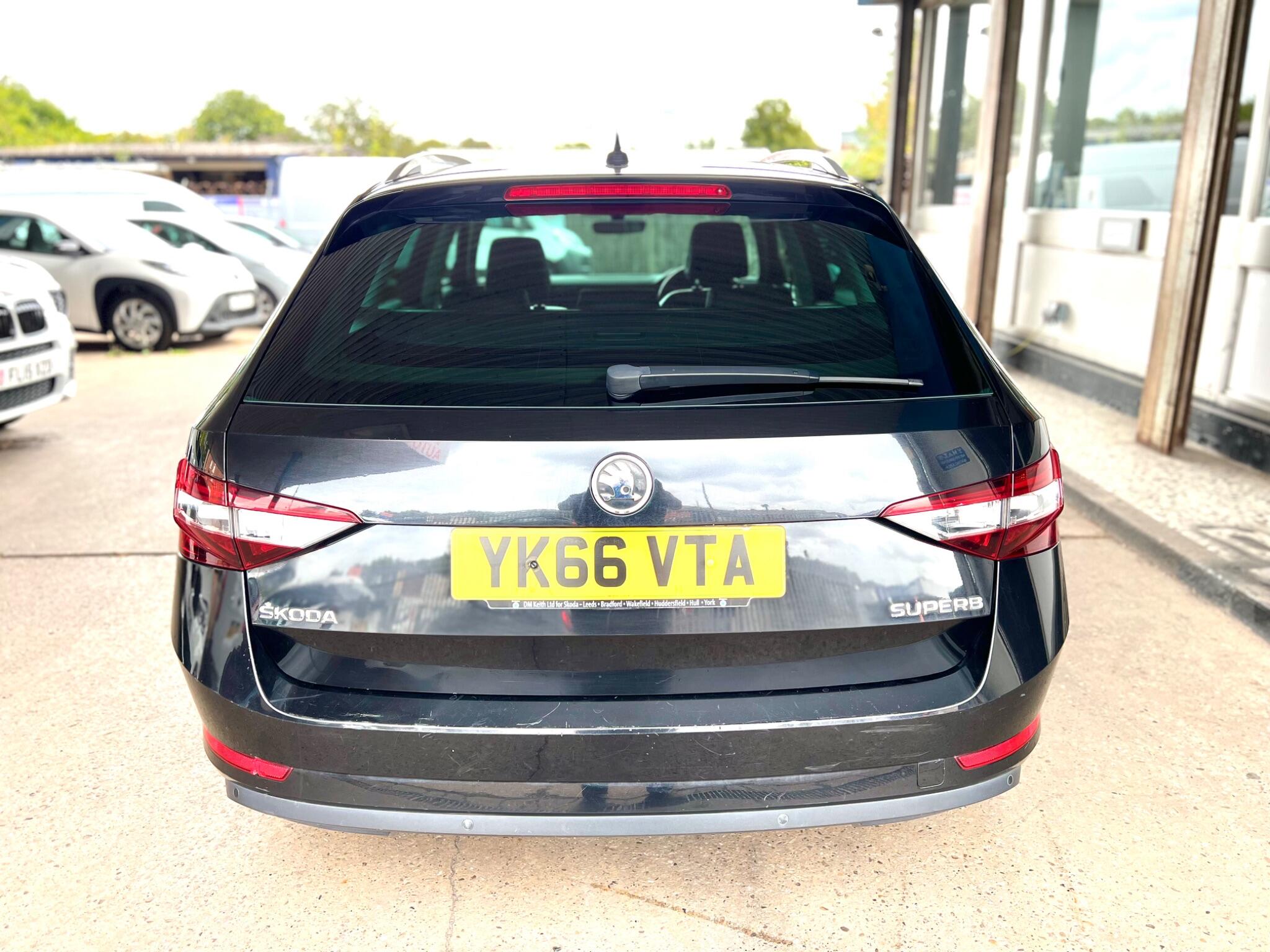 Skoda Superb view 20