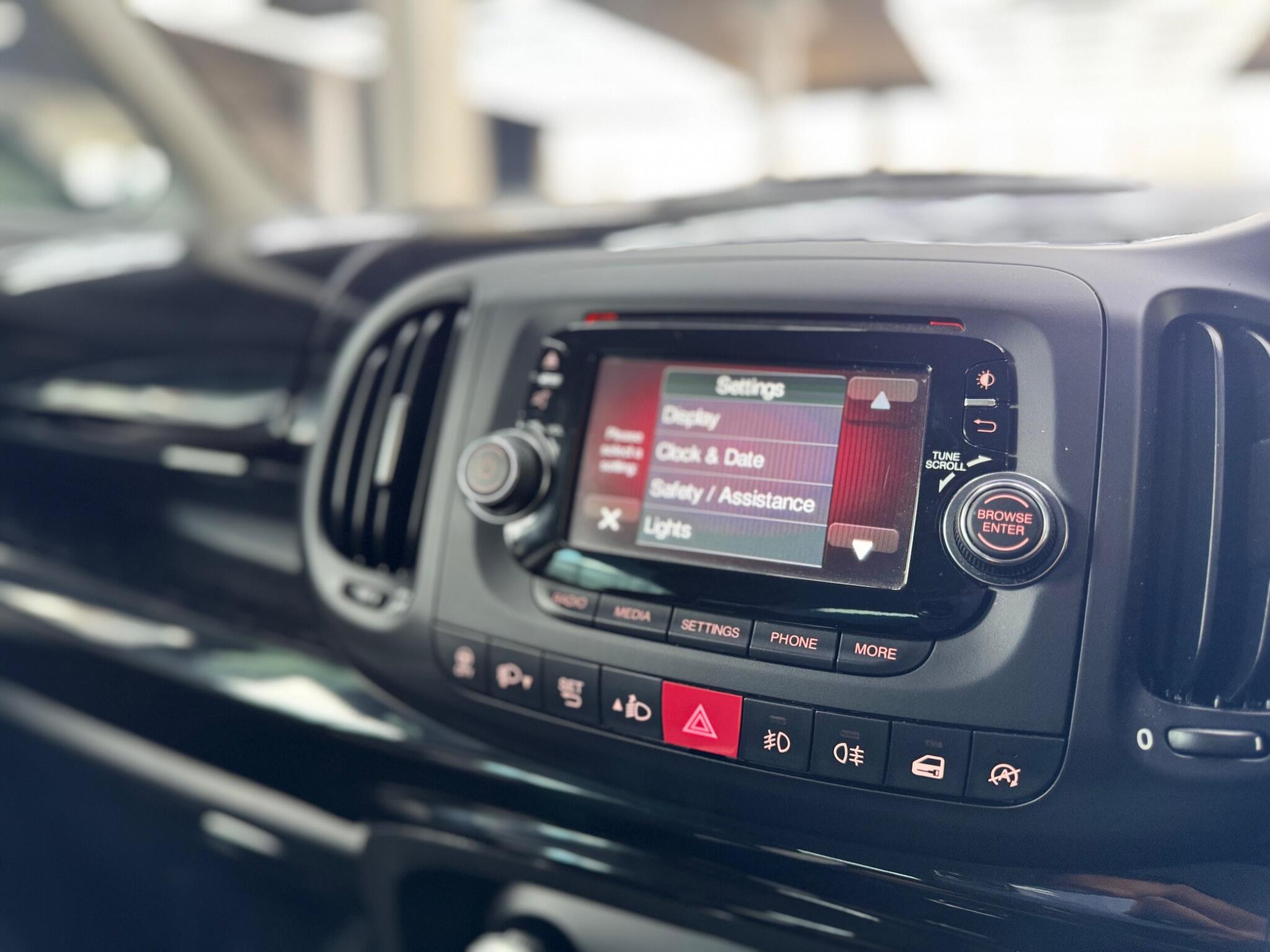 Fiat 500l view 50