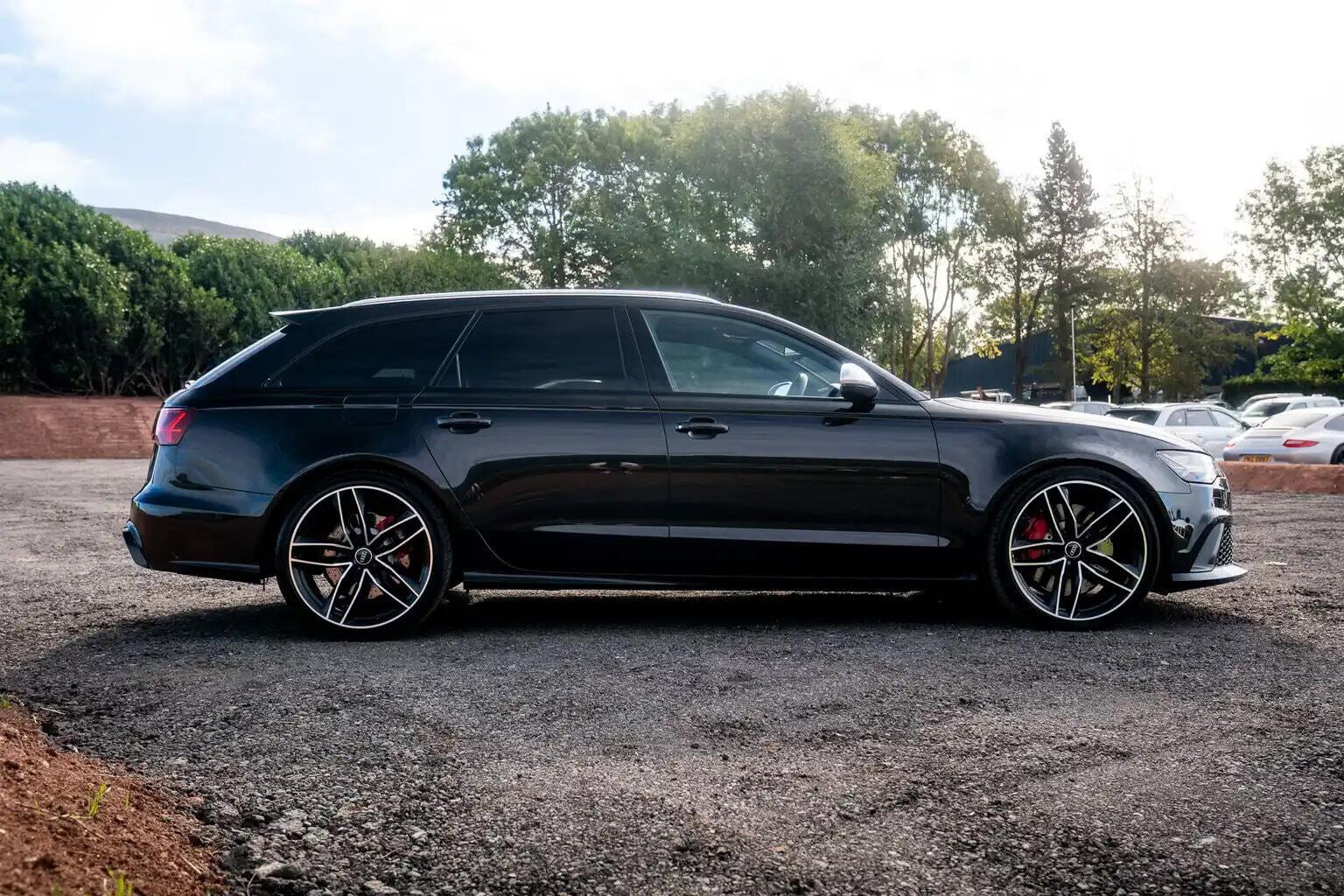 Audi RS6 view 2
