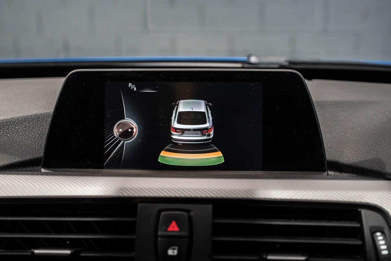 BMW 3 Series view 33