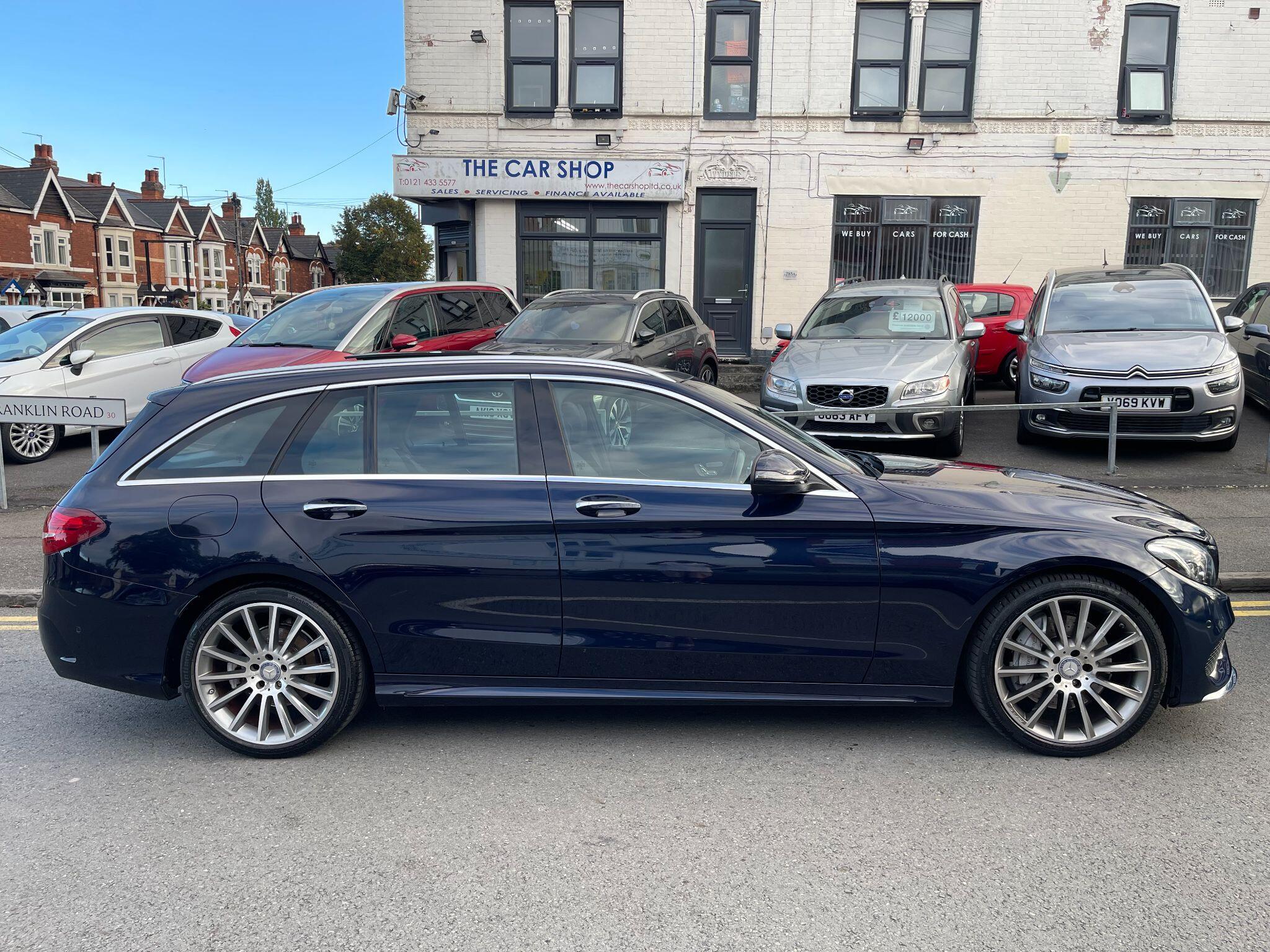 Mercedes-Benz C-Class view 11