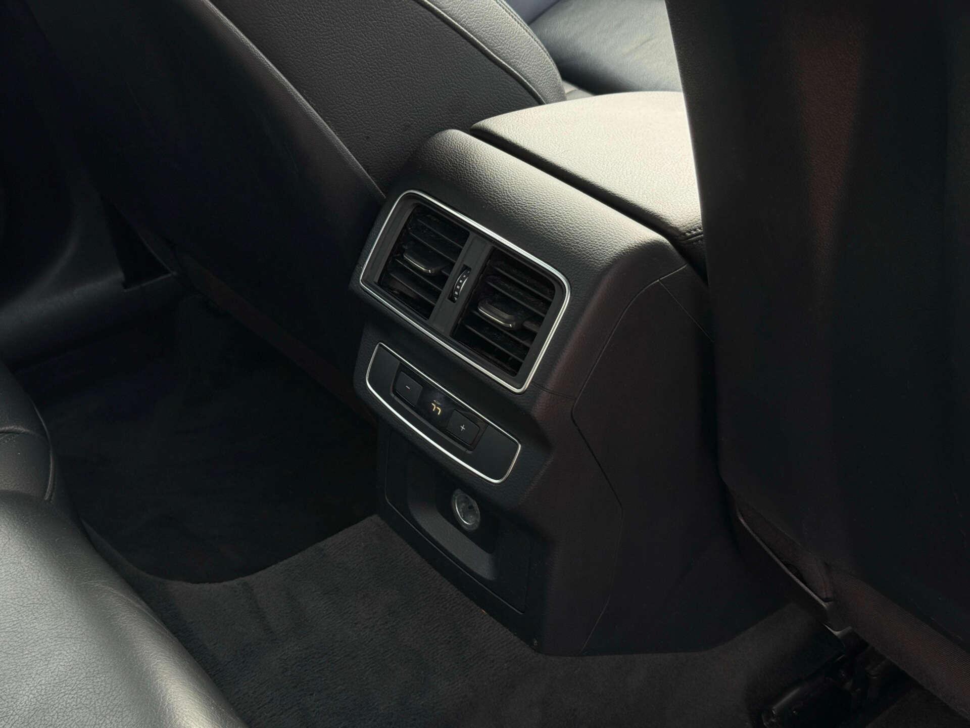 Audi Q5 view 31