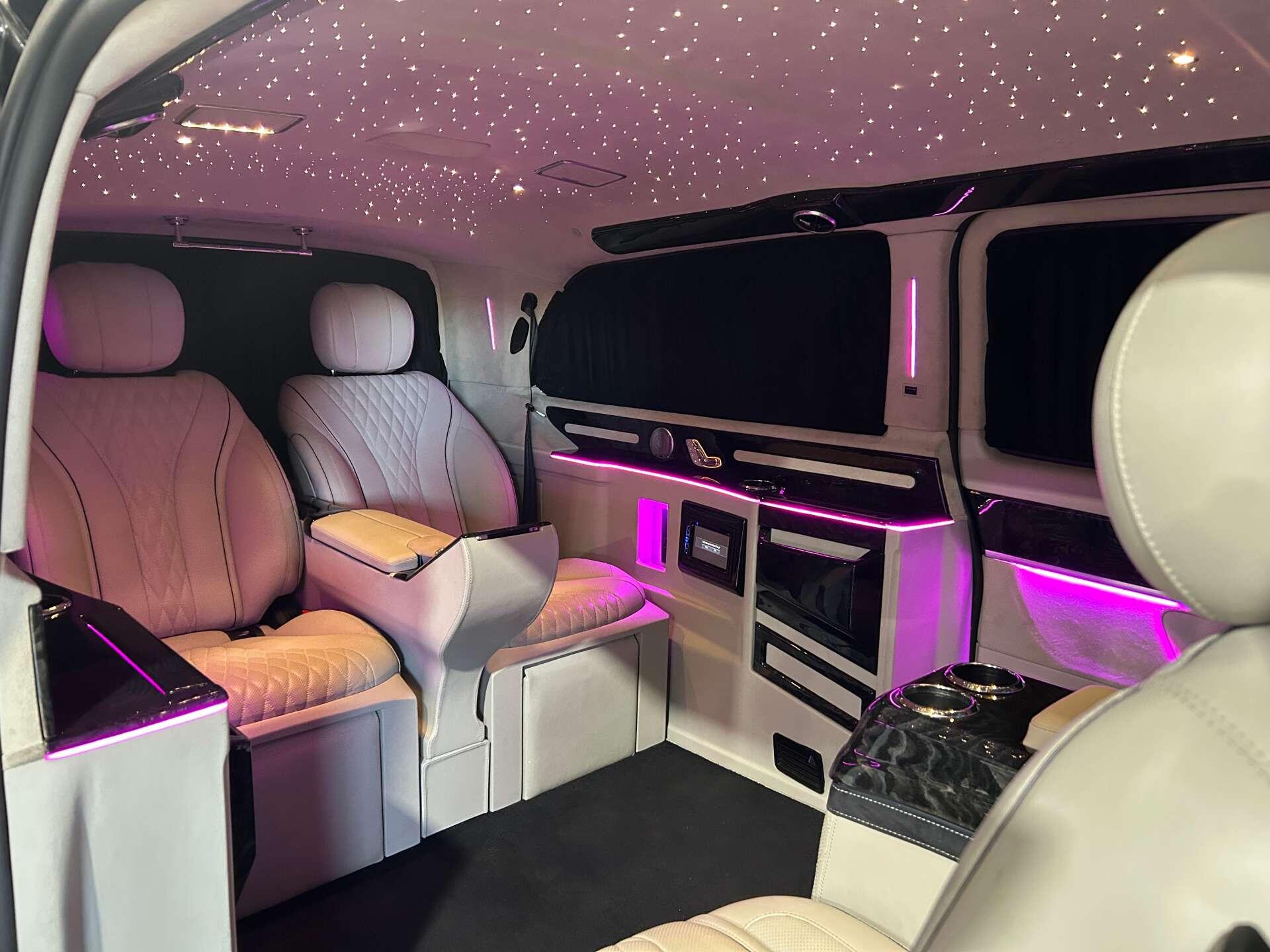 Mercedes-Benz V Class view 3