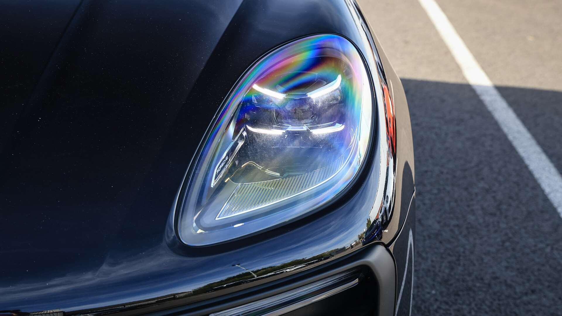 Porsche Macan view 30