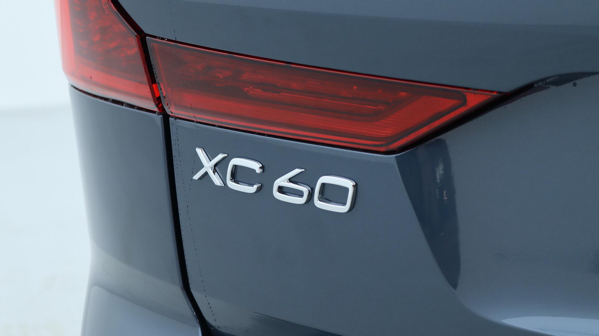 Volvo XC60 view 44
