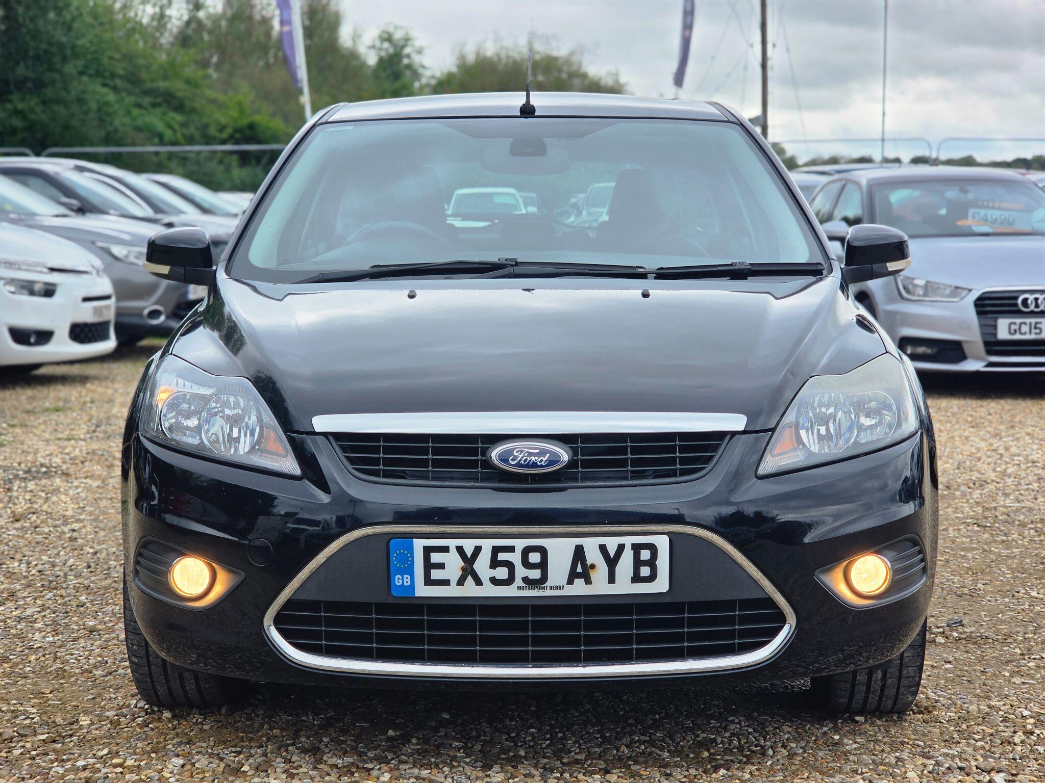 Ford Focus view 24