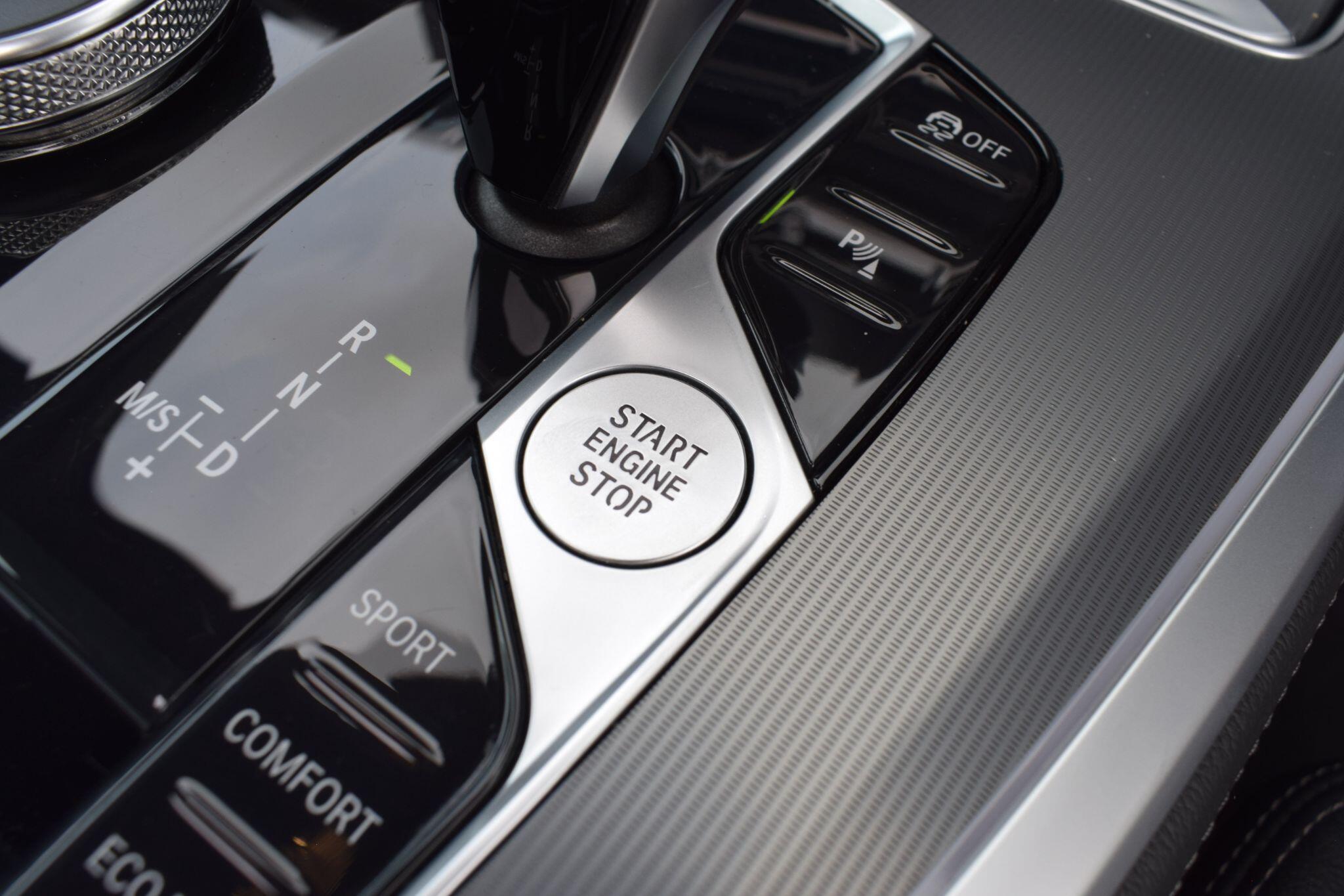 BMW X5 view 19