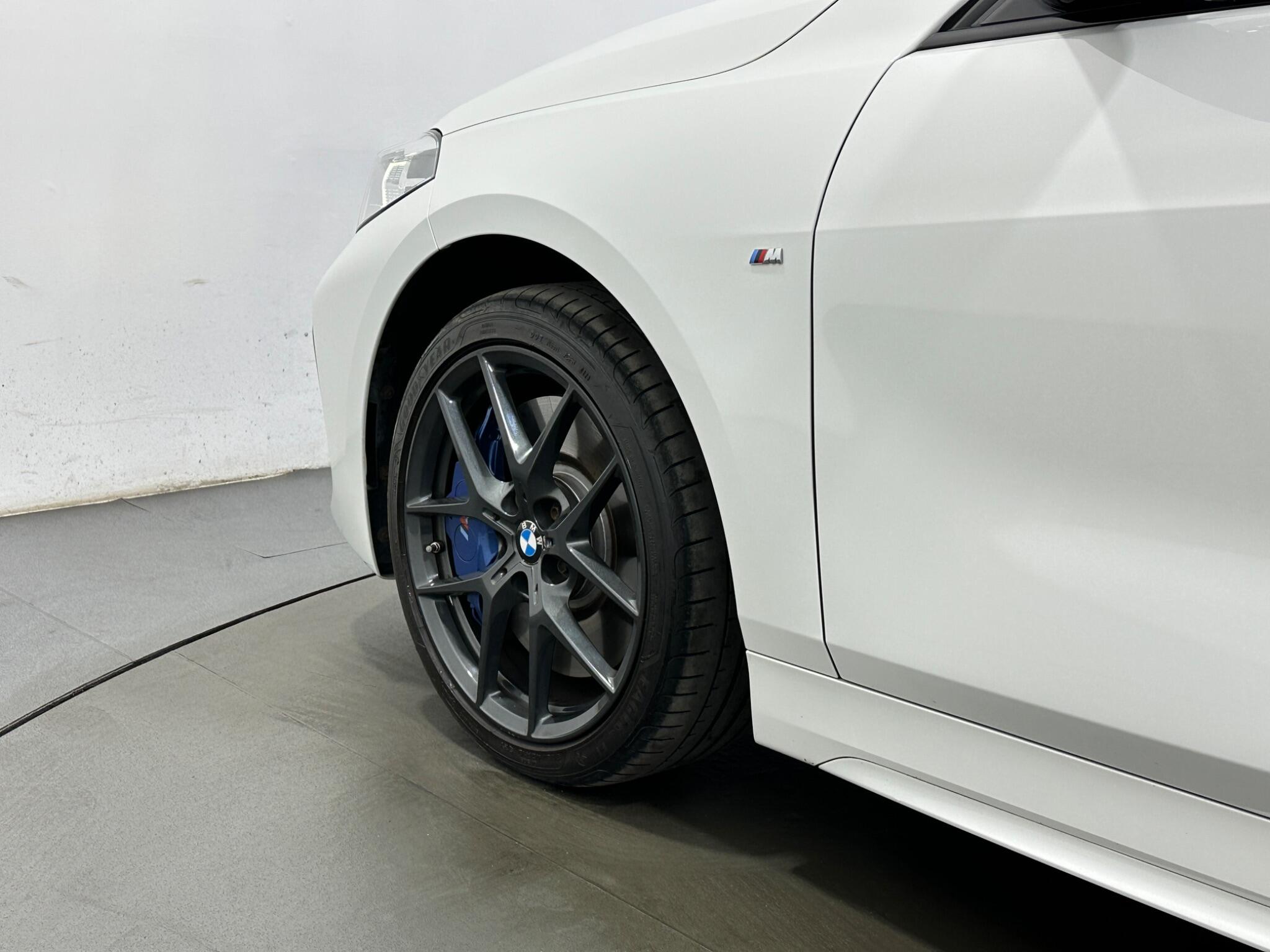 BMW 1 Series view 53