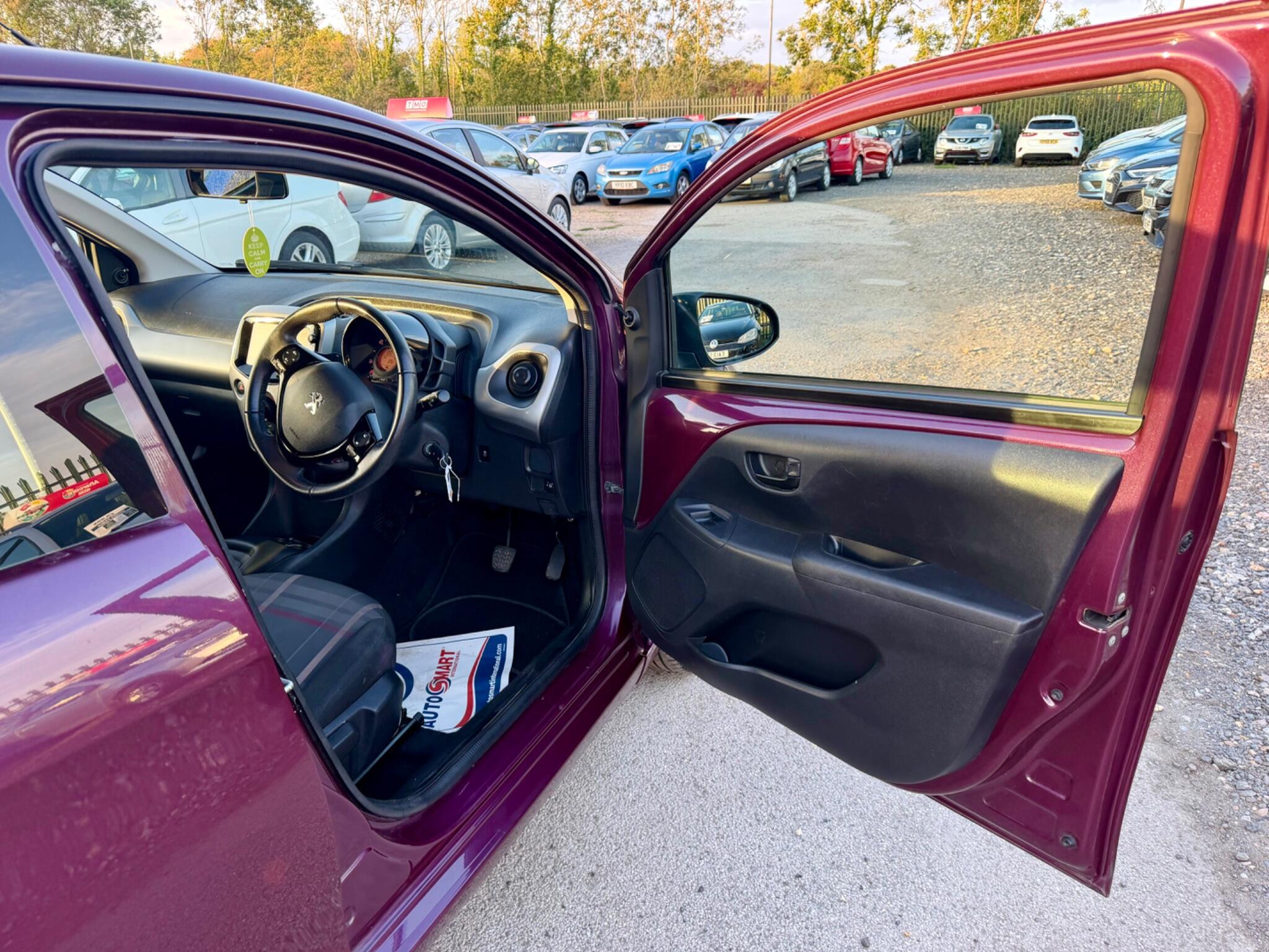 Peugeot 108 view 39