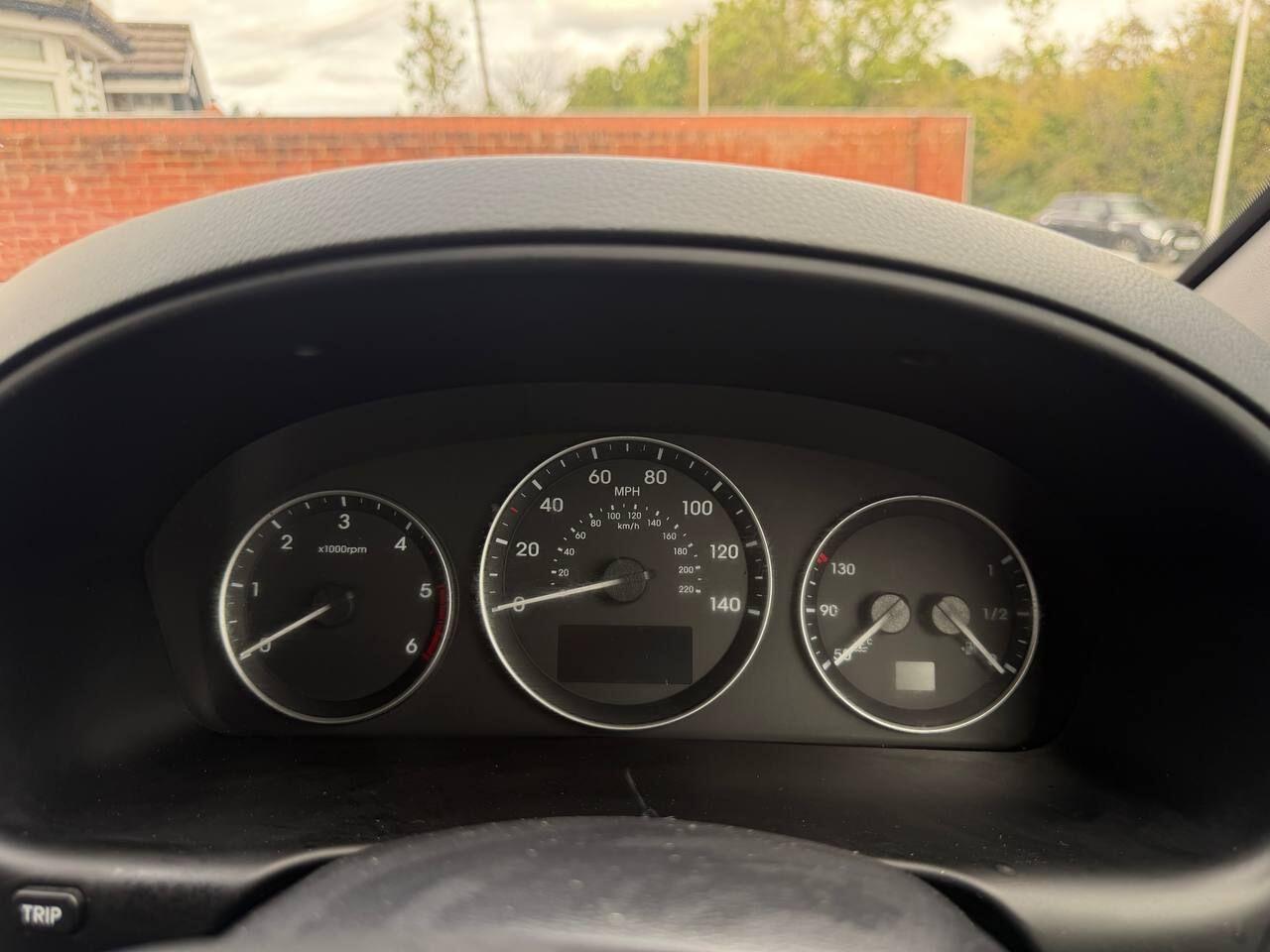 Hyundai I800 view 45