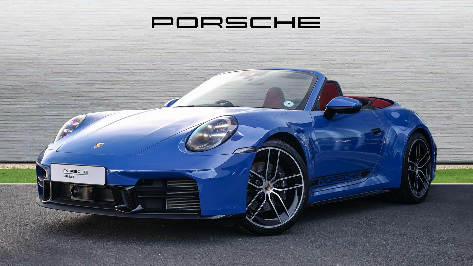 Porsche 911 view 2