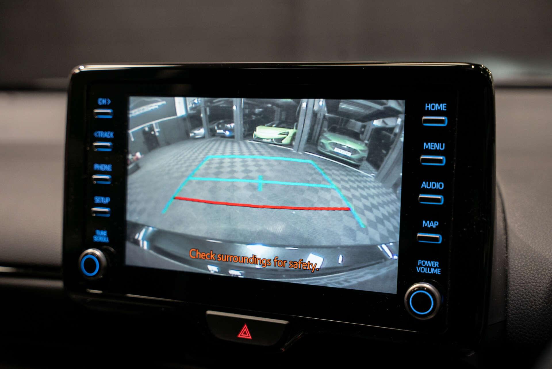 Toyota Yaris view 14
