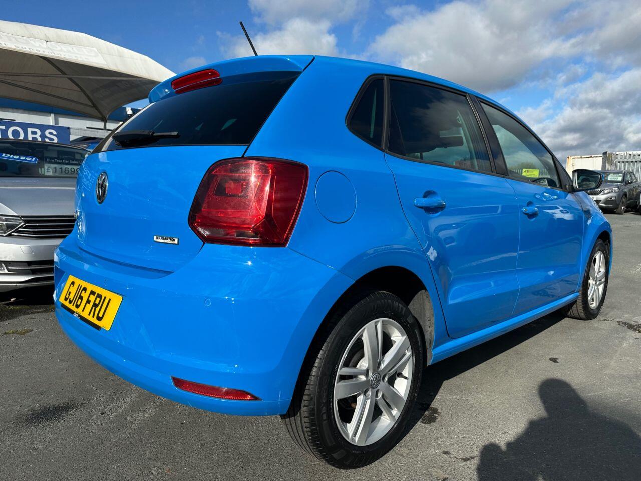 Volkswagen Polo view 30