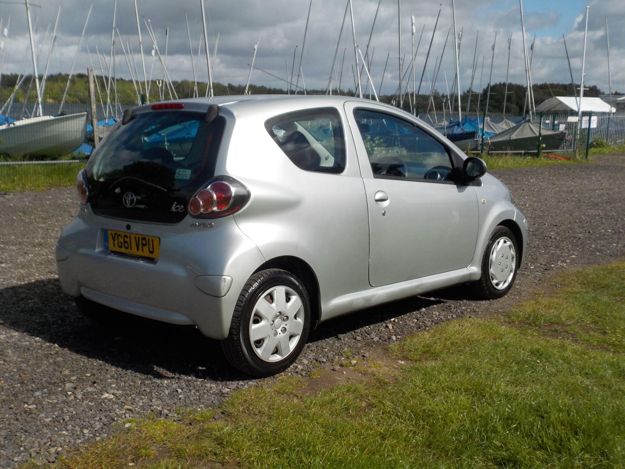 Toyota AYGO 1.0 VVT-i Ice Euro 5 3dr