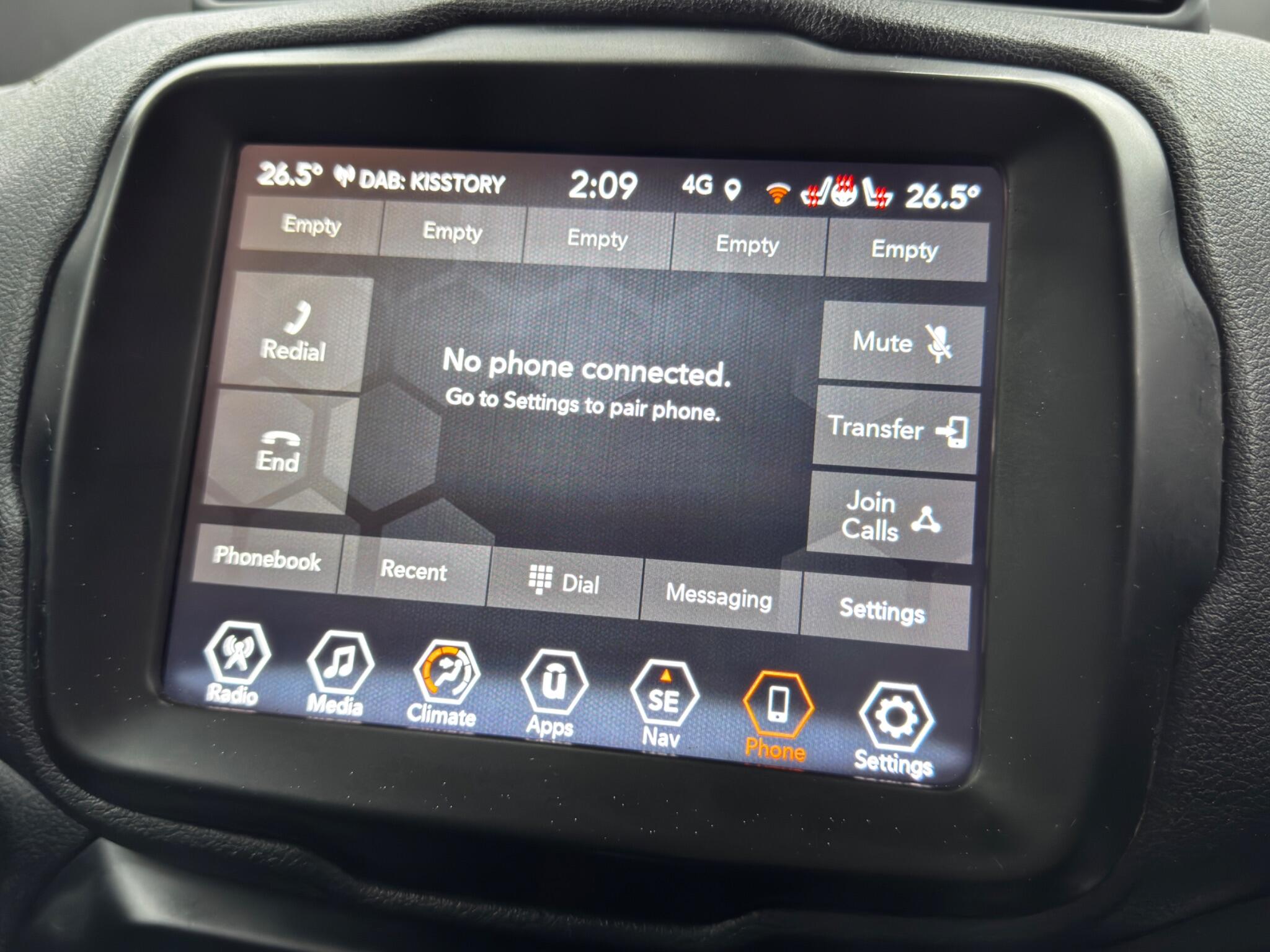 Jeep Renegade view 34