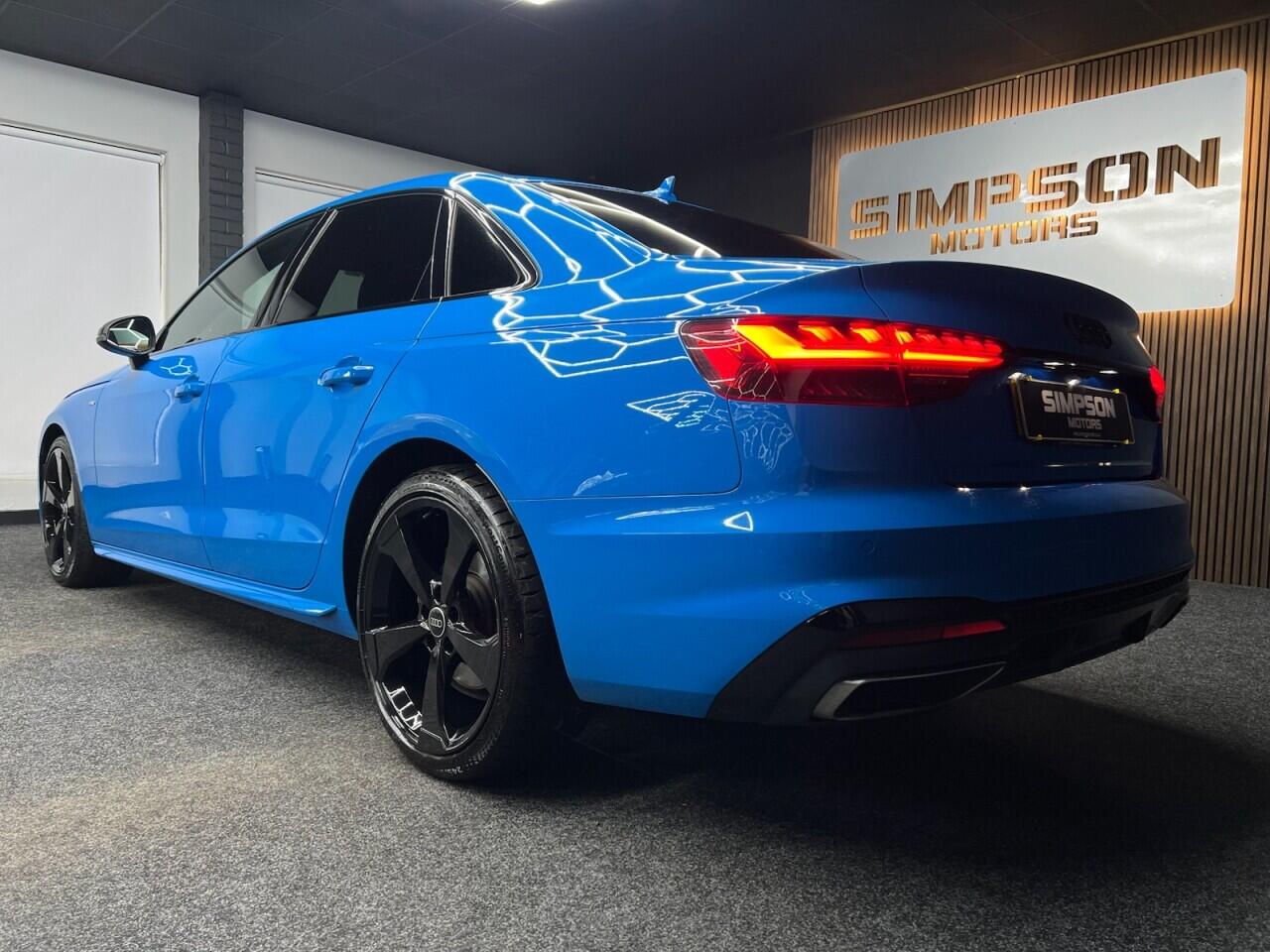 Audi A4 view 5