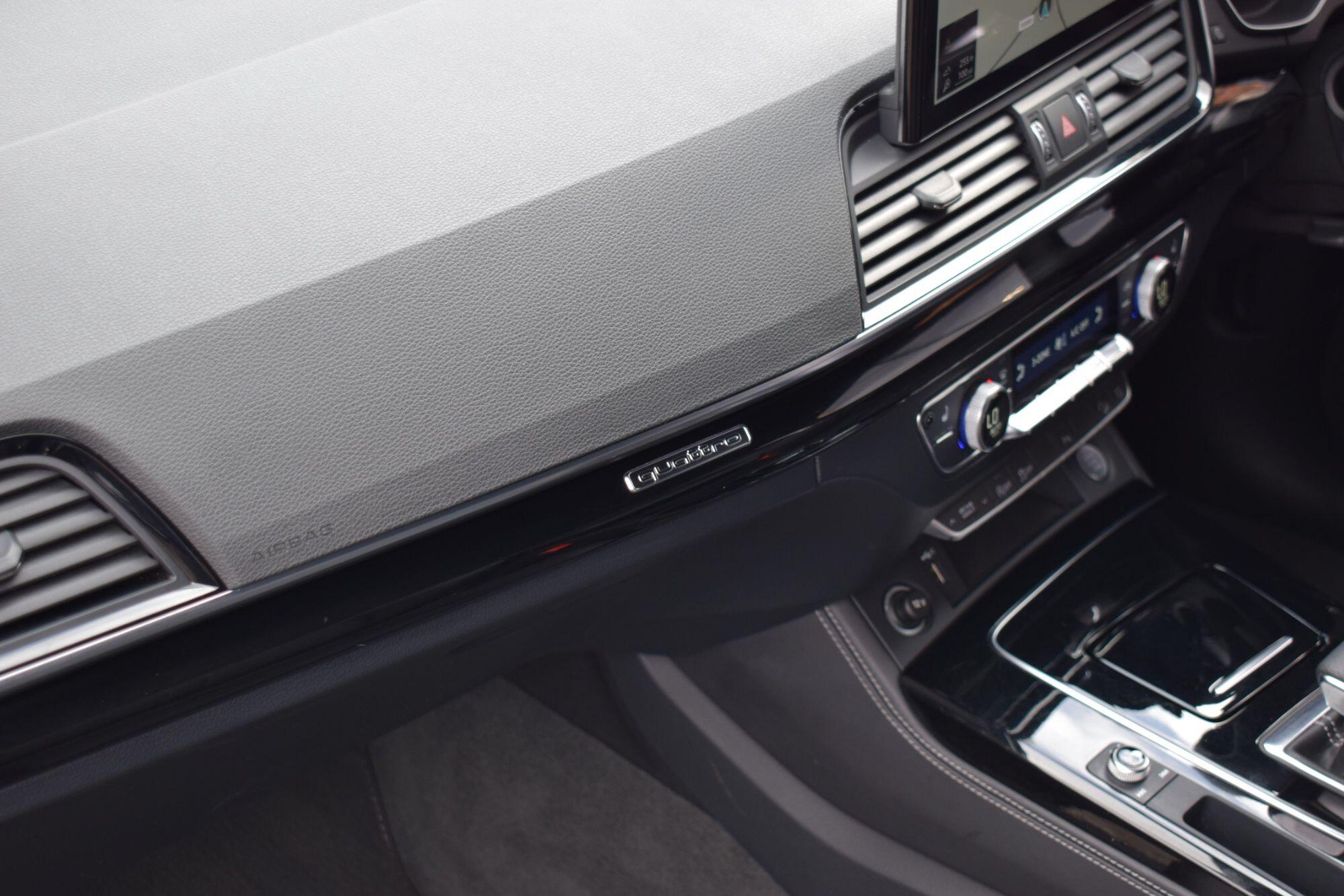 Audi Q5 view 31