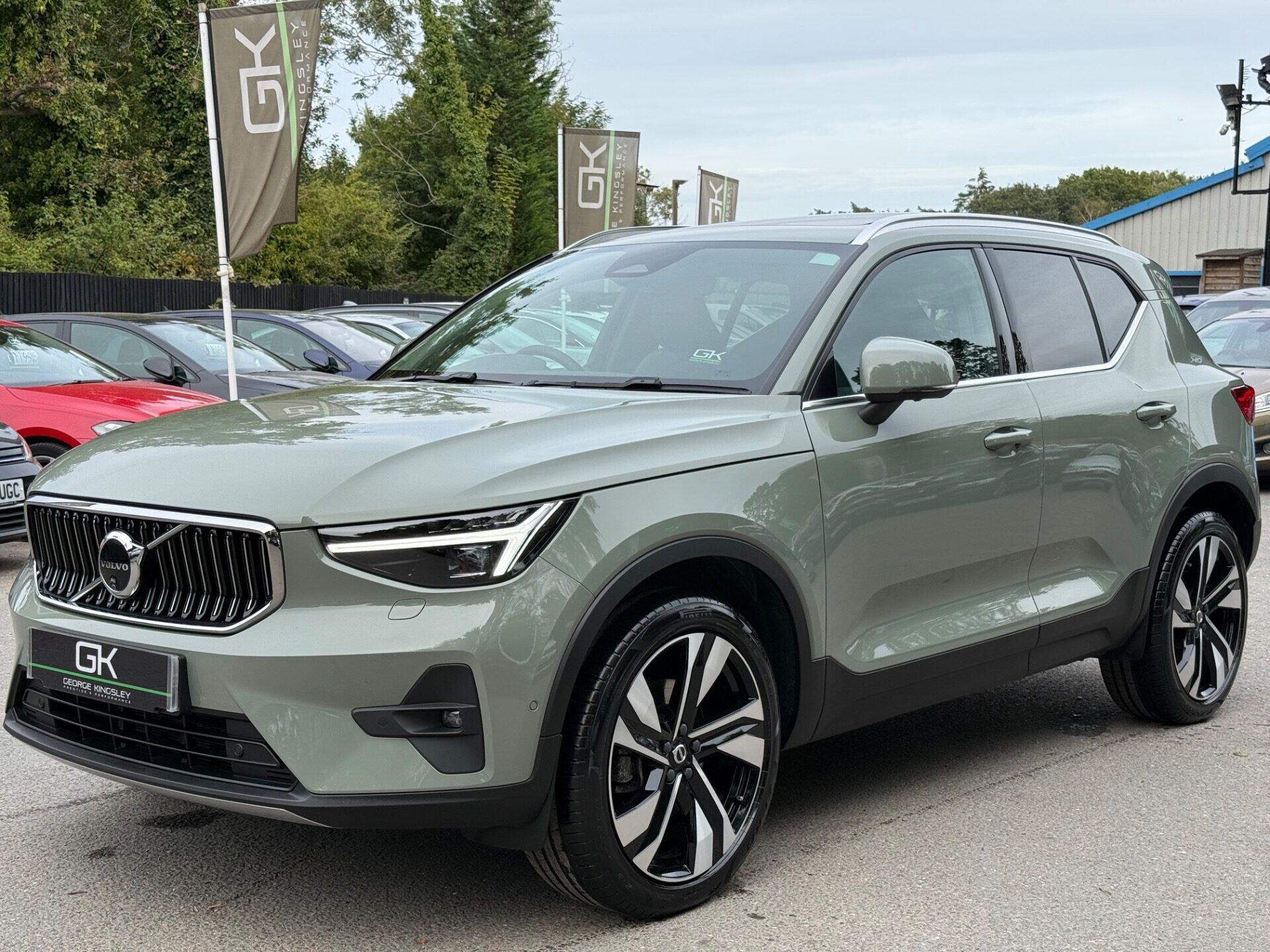 Volvo XC40 view 11