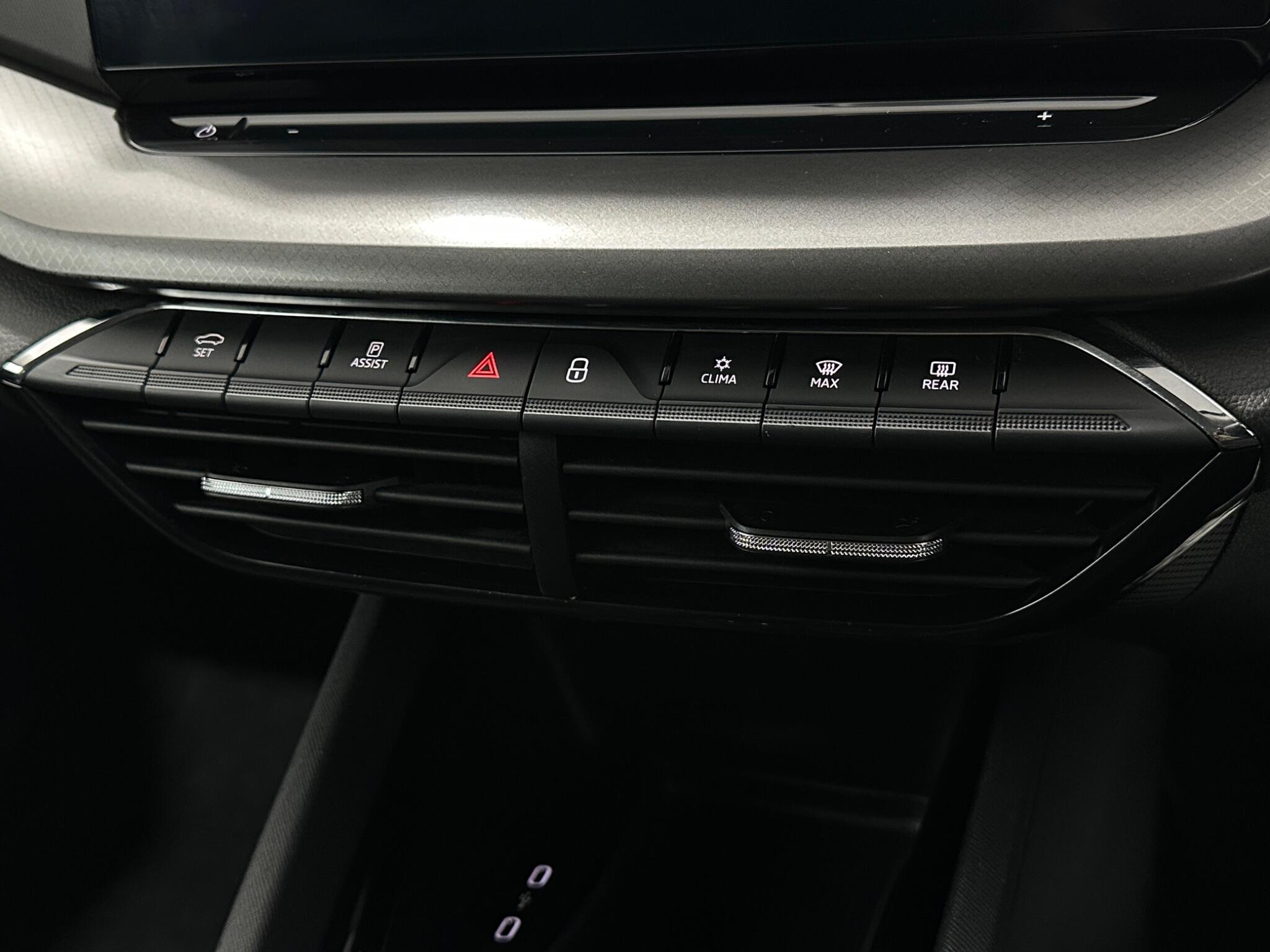 Skoda Octavia view 21