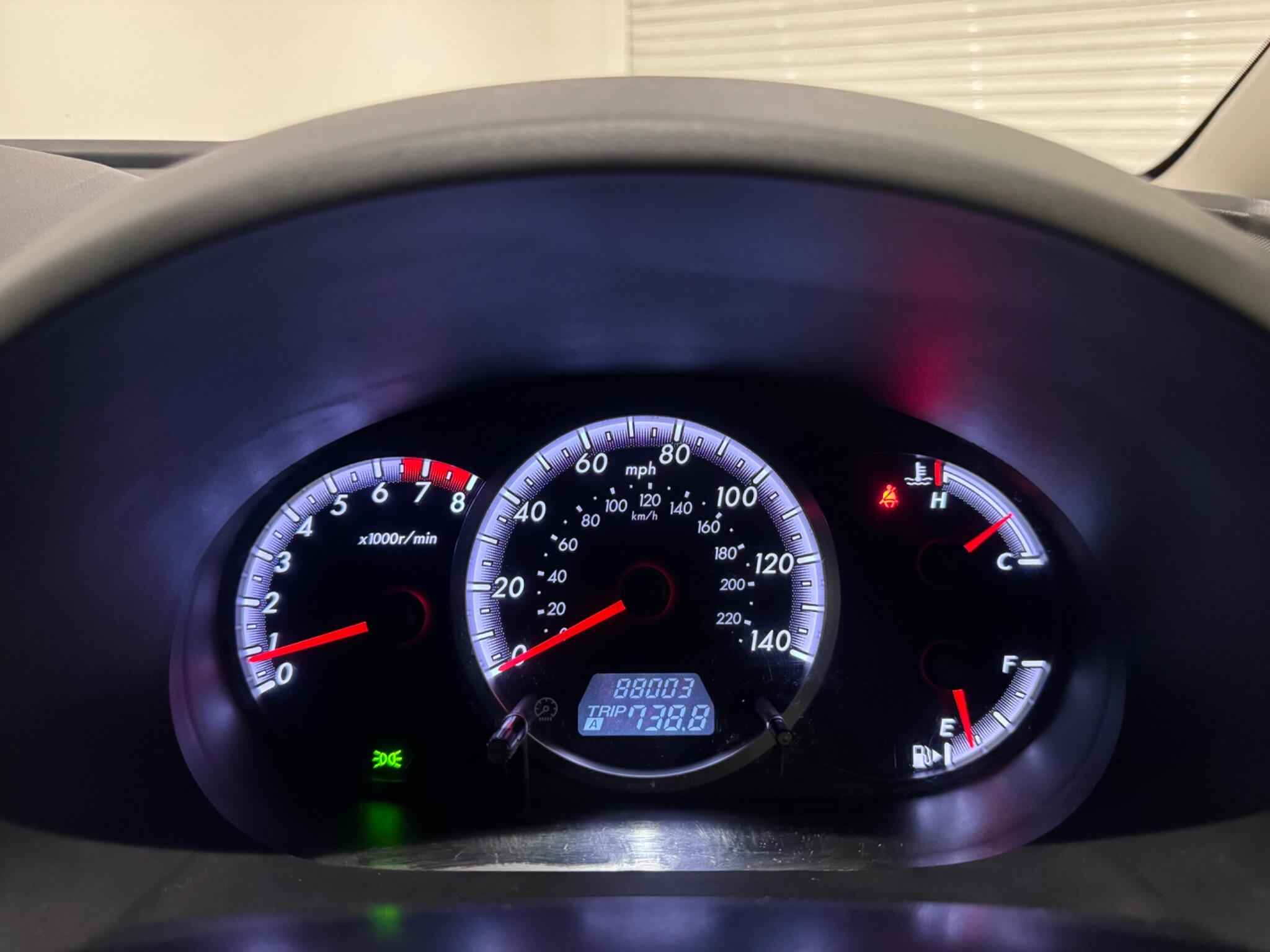 Mazda Mazda5 view 12