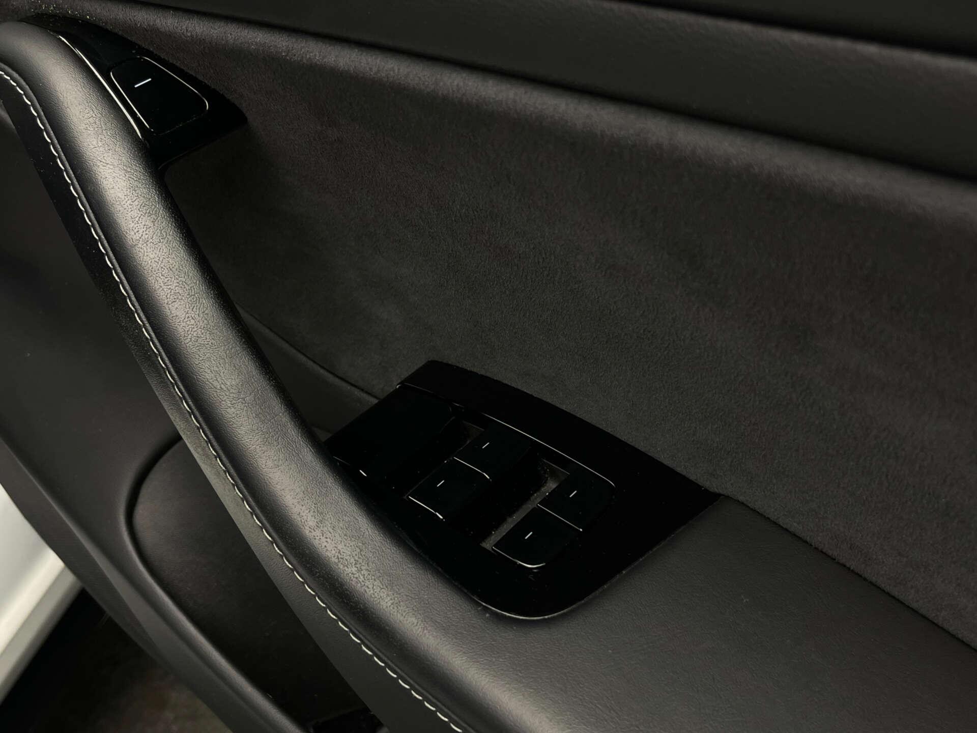 Tesla Model 3 view 27