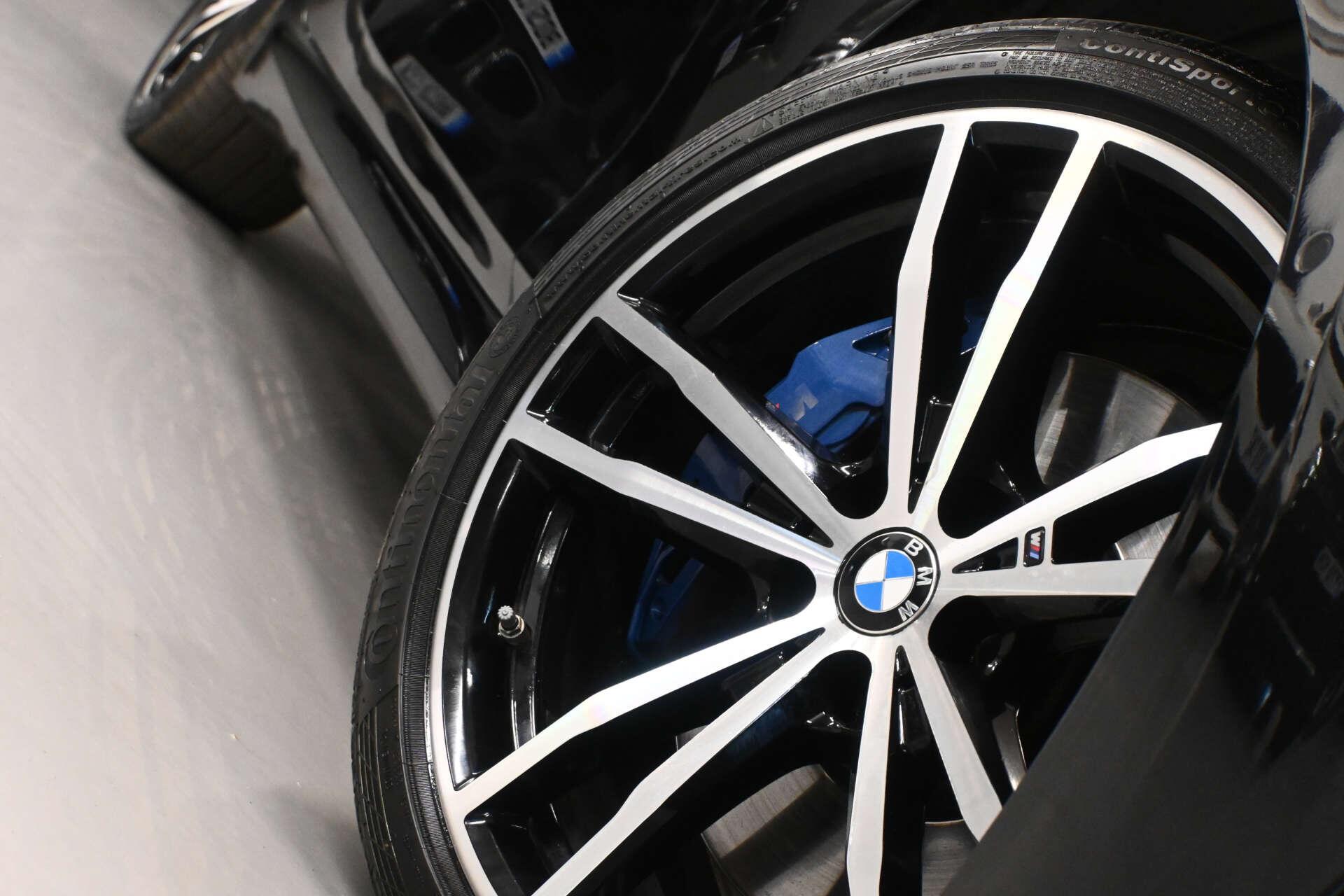 BMW 3 Series view 7