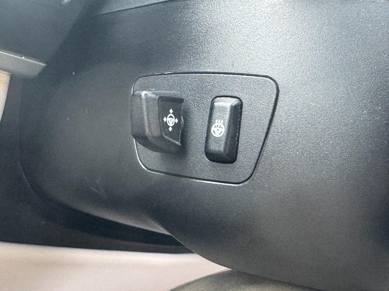BMW X6 view 31