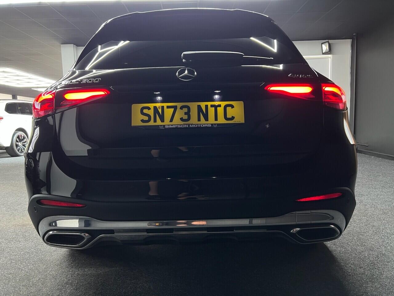 Mercedes-Benz GLC view 10