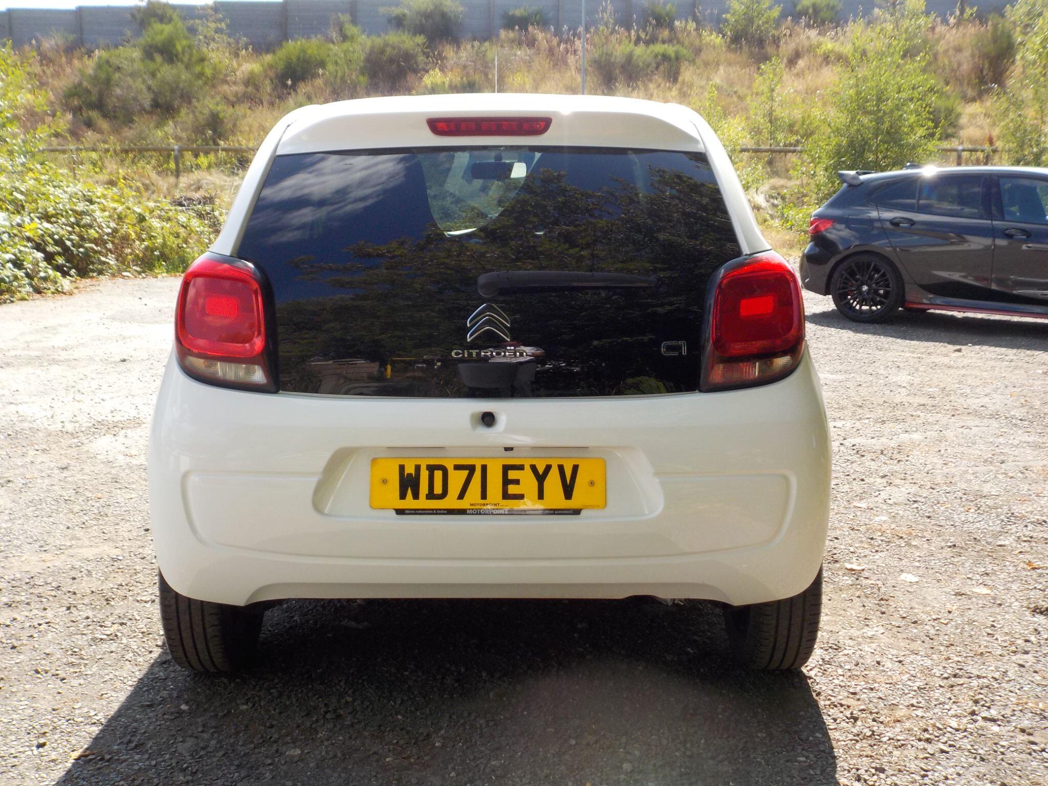 Citroen C1 1.0 VTi Shine Euro 6 (s/s) 5dr