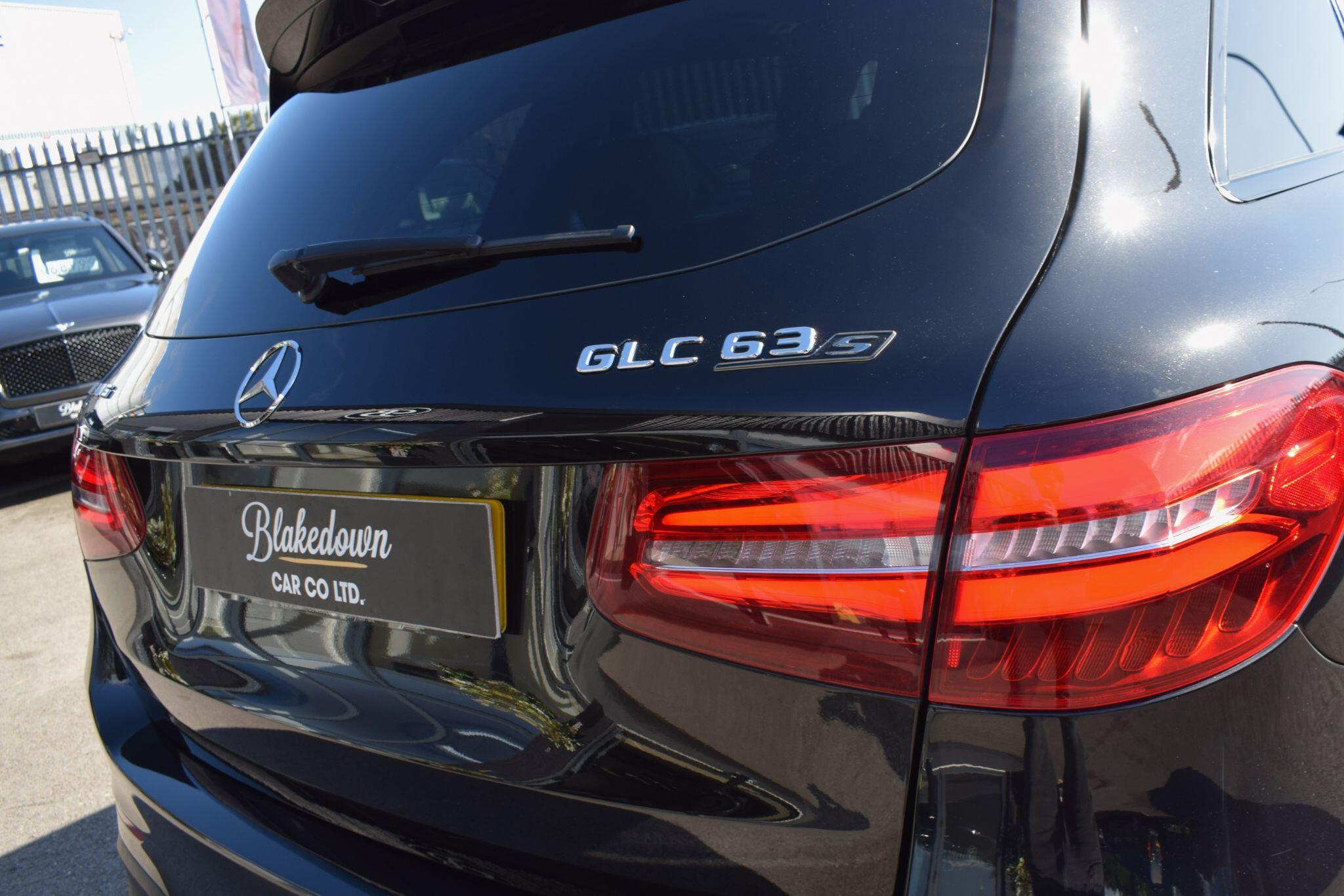 Mercedes-Benz GLC view 37