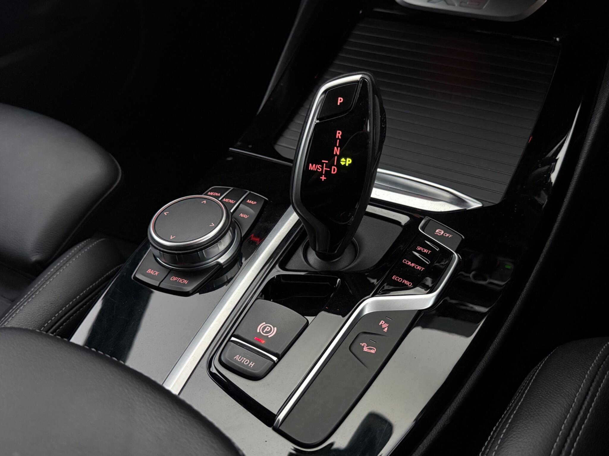 BMW X3 view 19