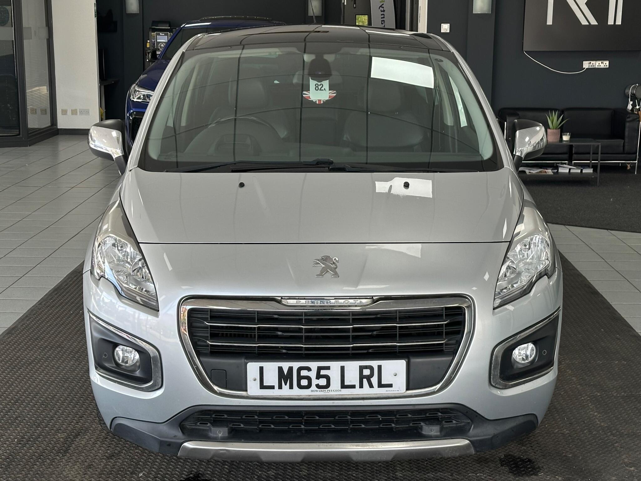 Peugeot 3008 view 5