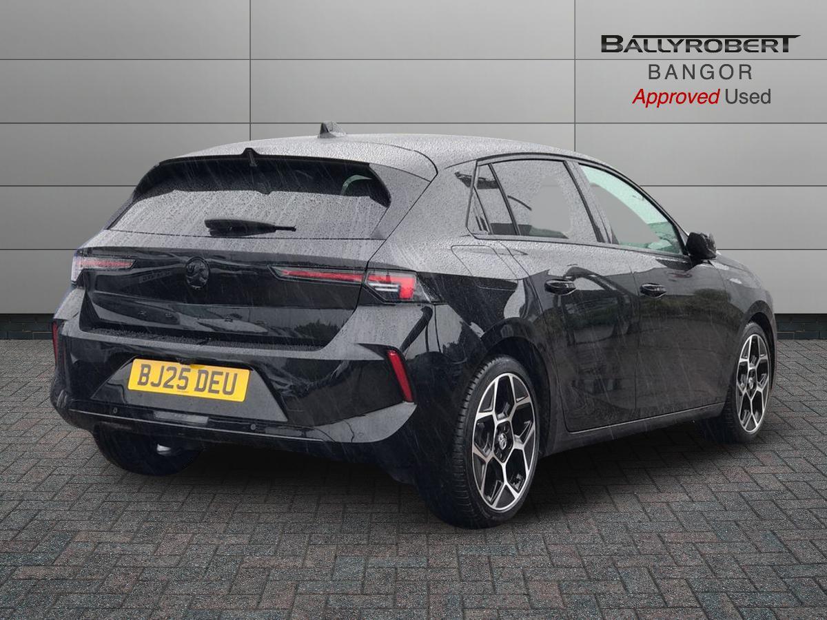 Vauxhall Astra view 15