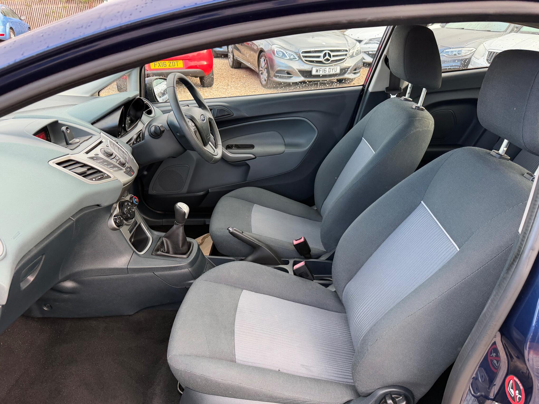 Ford Fiesta view 12