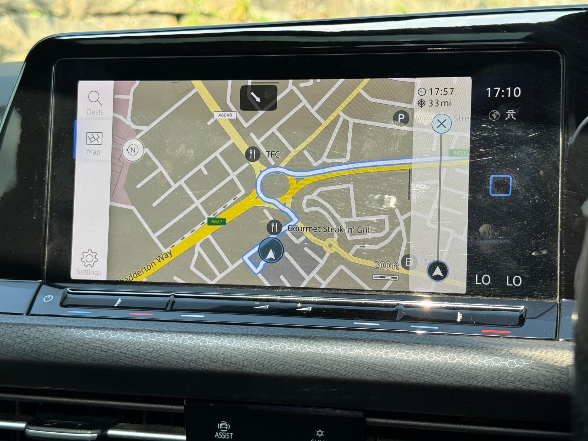 Volkswagen Golf view 22