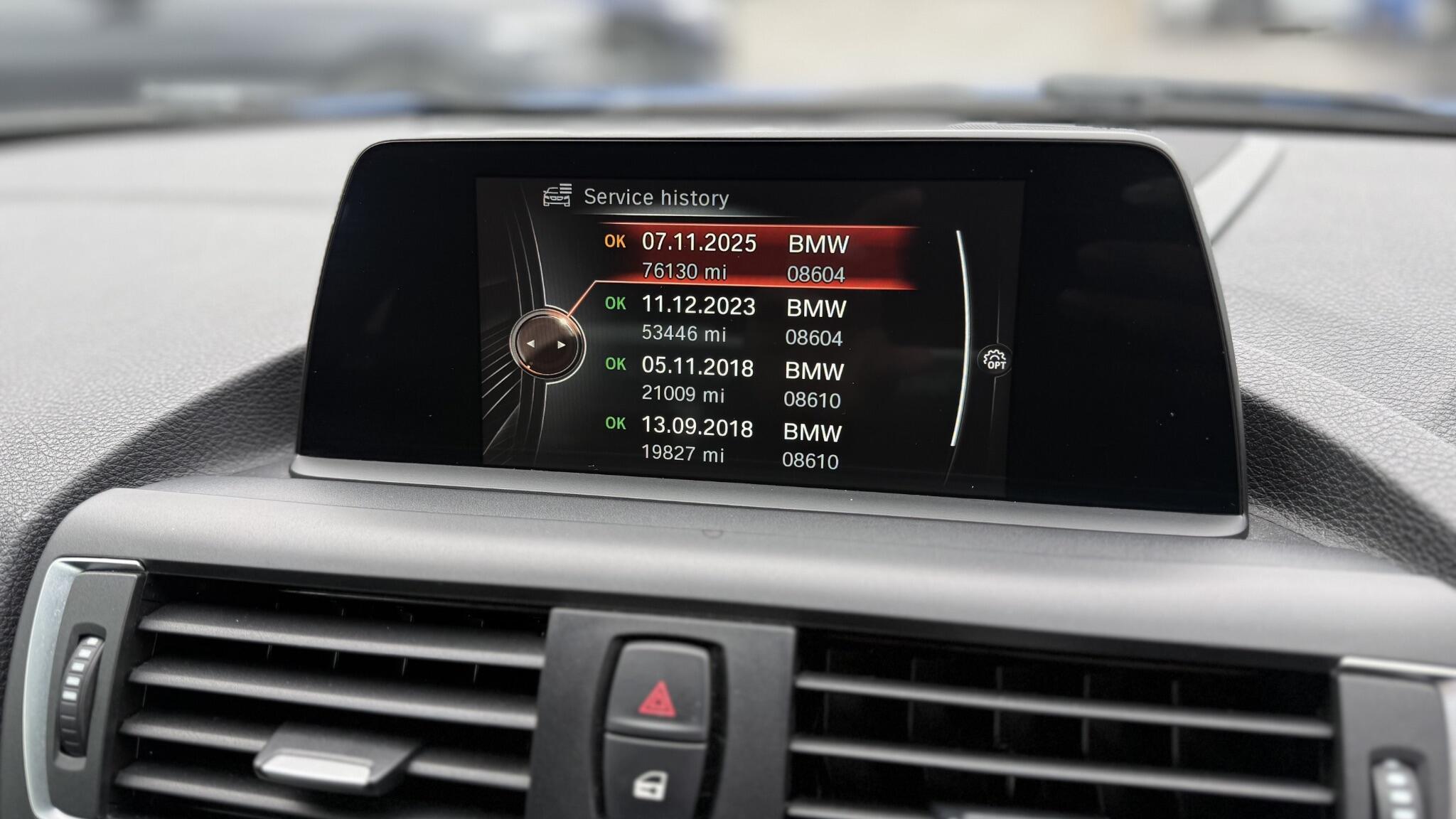 BMW 2 Series view 31