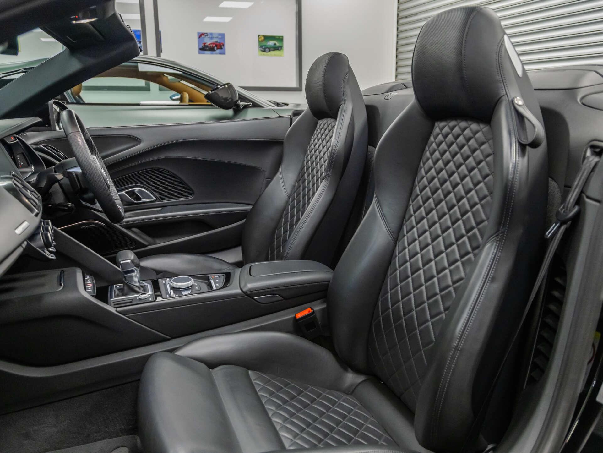 Audi R8 view 63