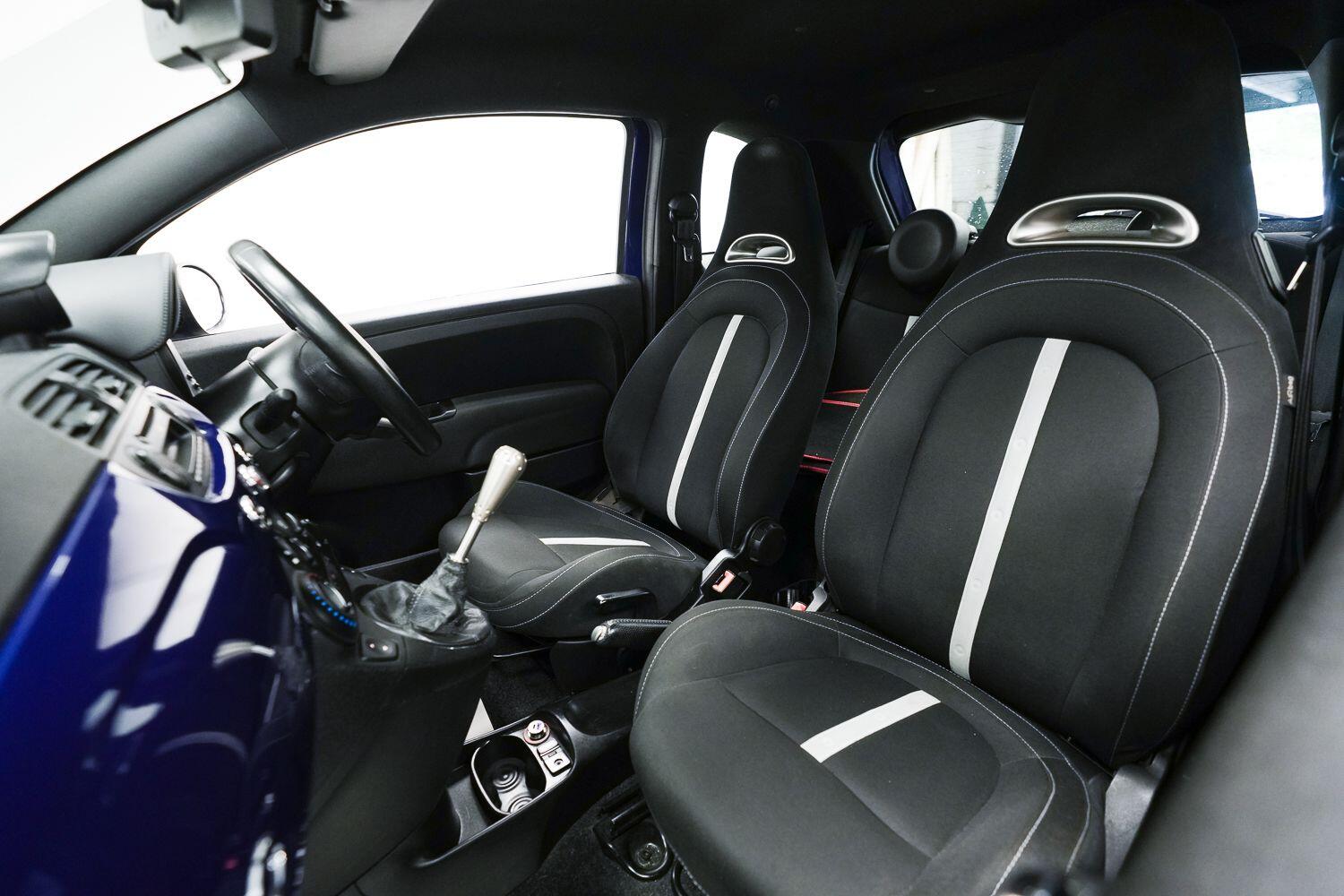 Abarth 595 view 23
