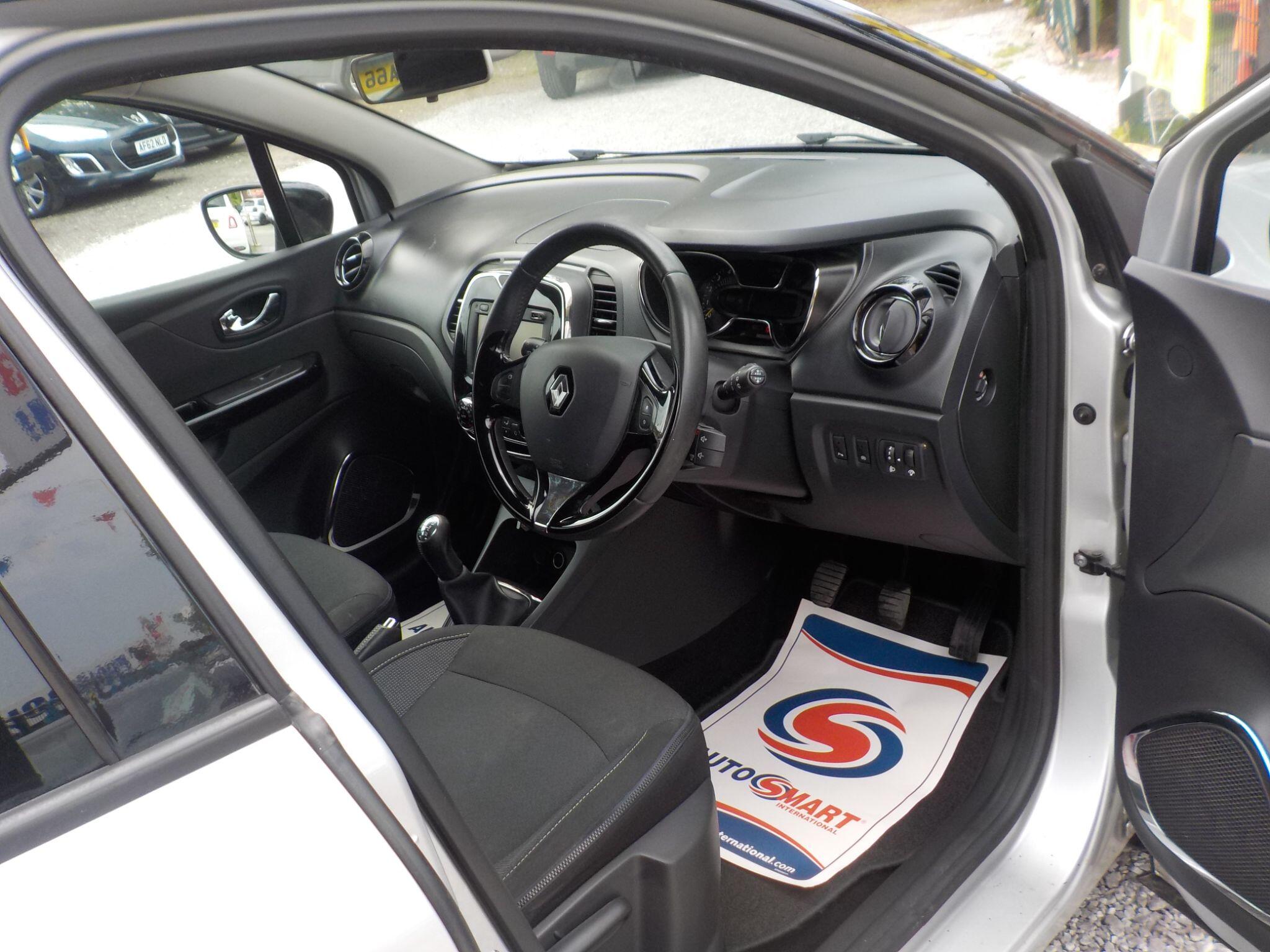 Renault Captur 1.5 dCi ENERGY Dynamique S MediaNav Euro 5 (s/s) 5dr