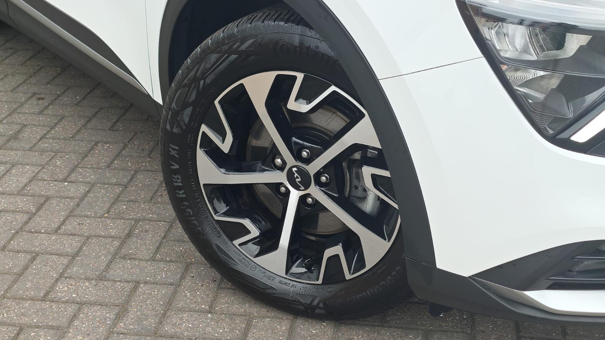 Kia Sportage view 11