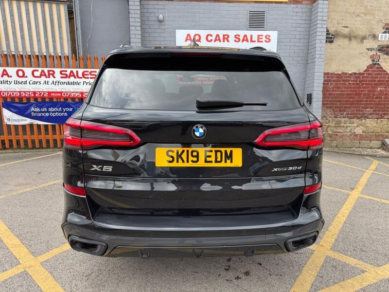 BMW X5 BMW X5 view 6