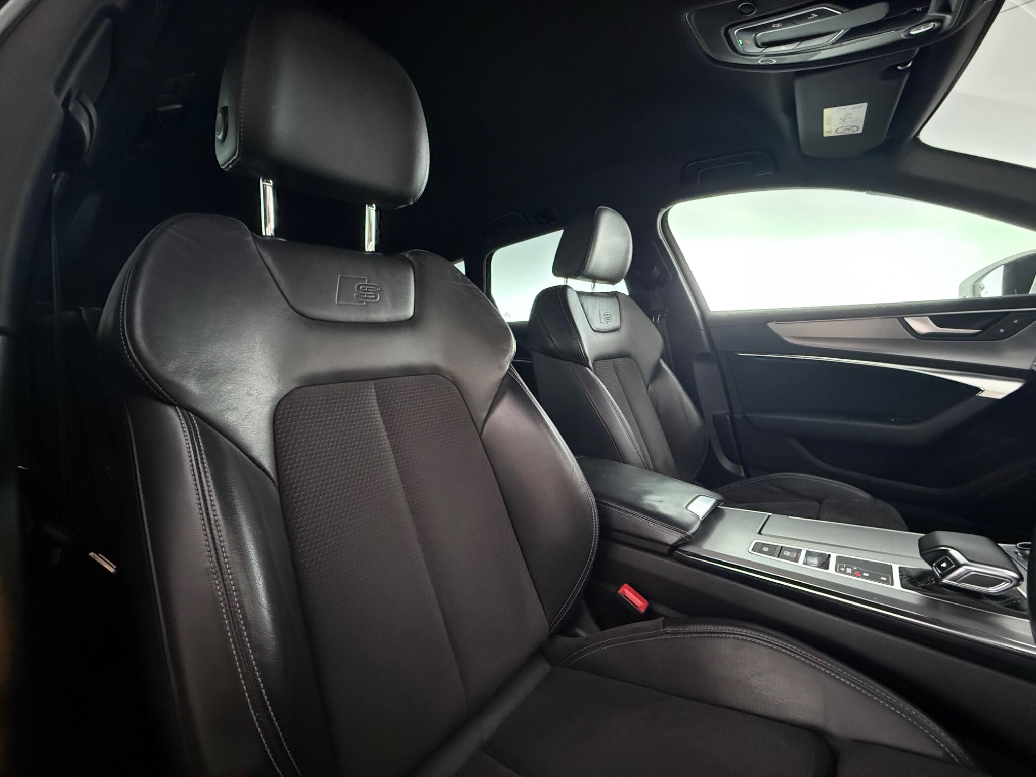 Audi A6 view 30
