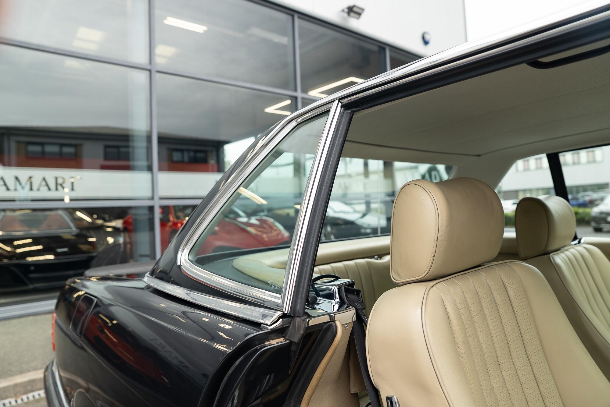 Mercedes-Benz 500 SL view 53