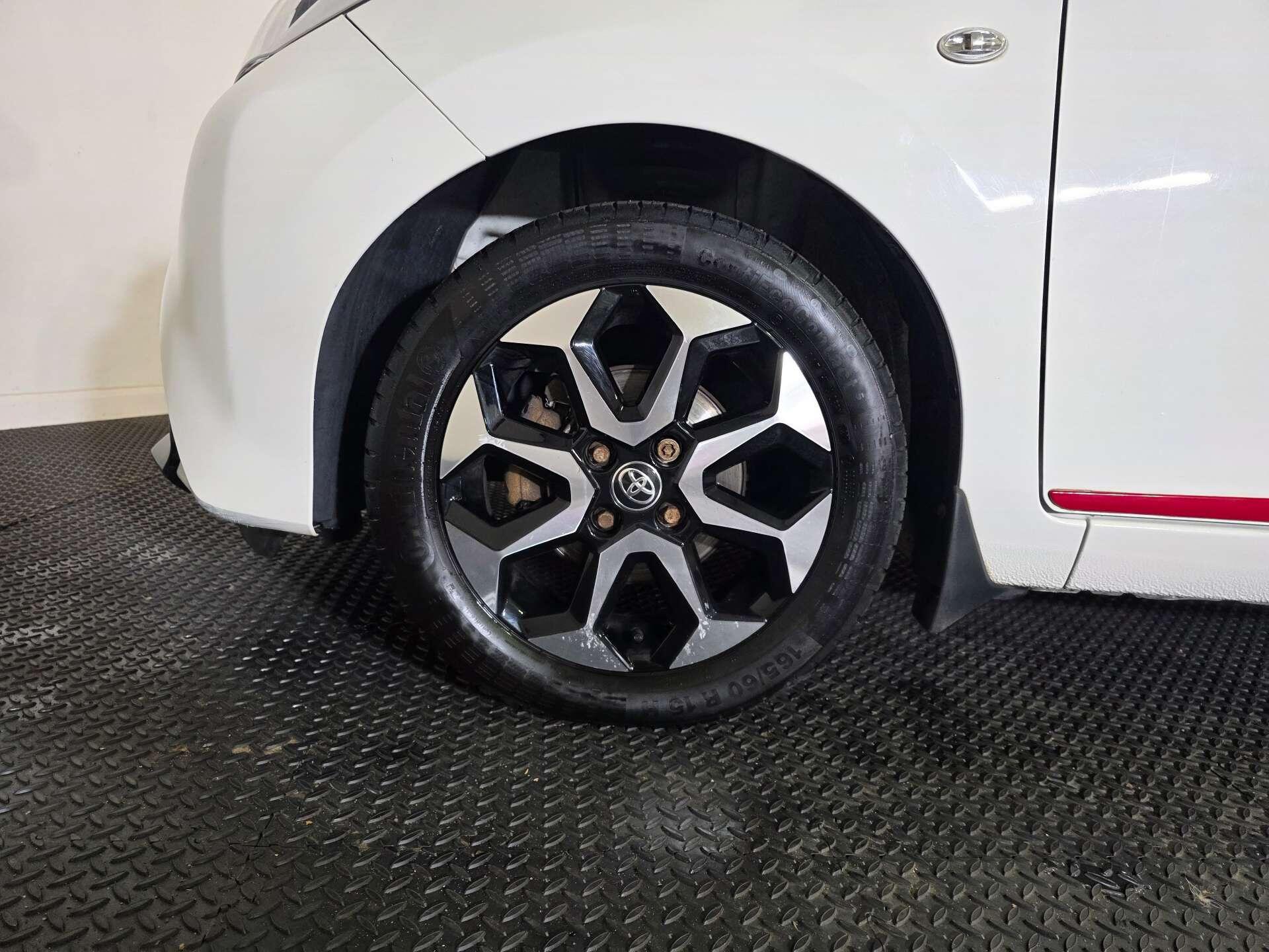 Toyota Aygo view 46