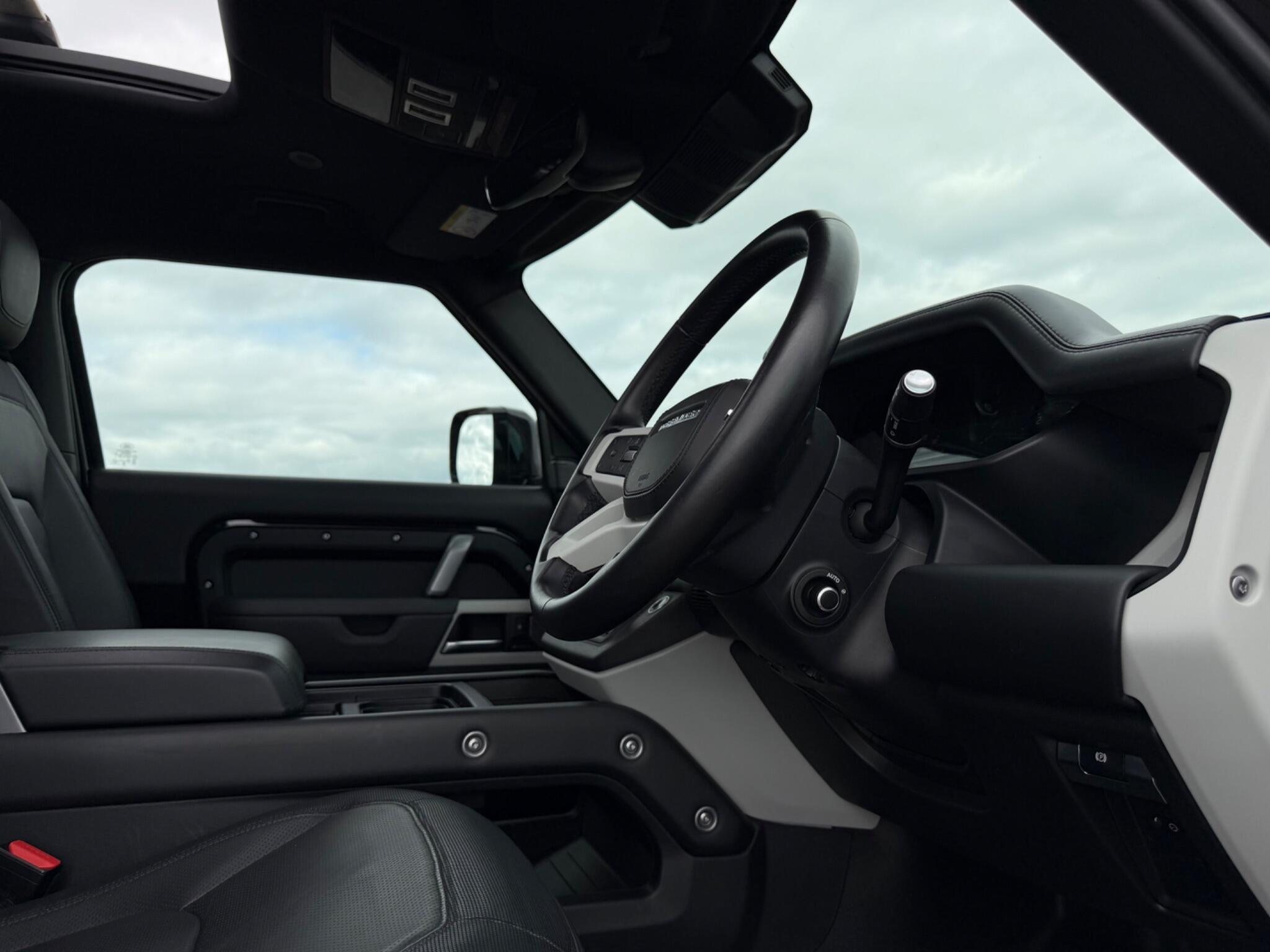 Land Rover Defender view 8